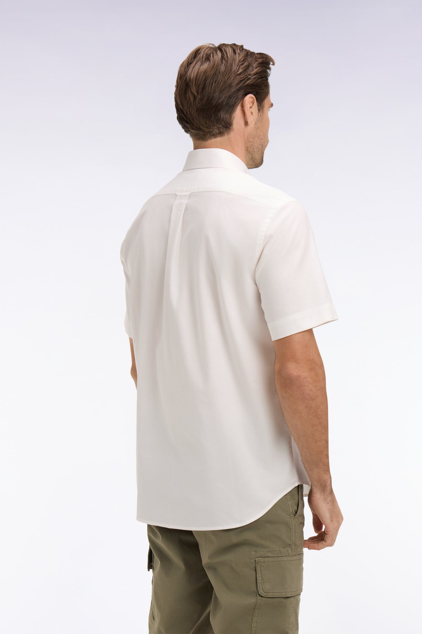 Chemise à manches courtes en coton fil teint blanc