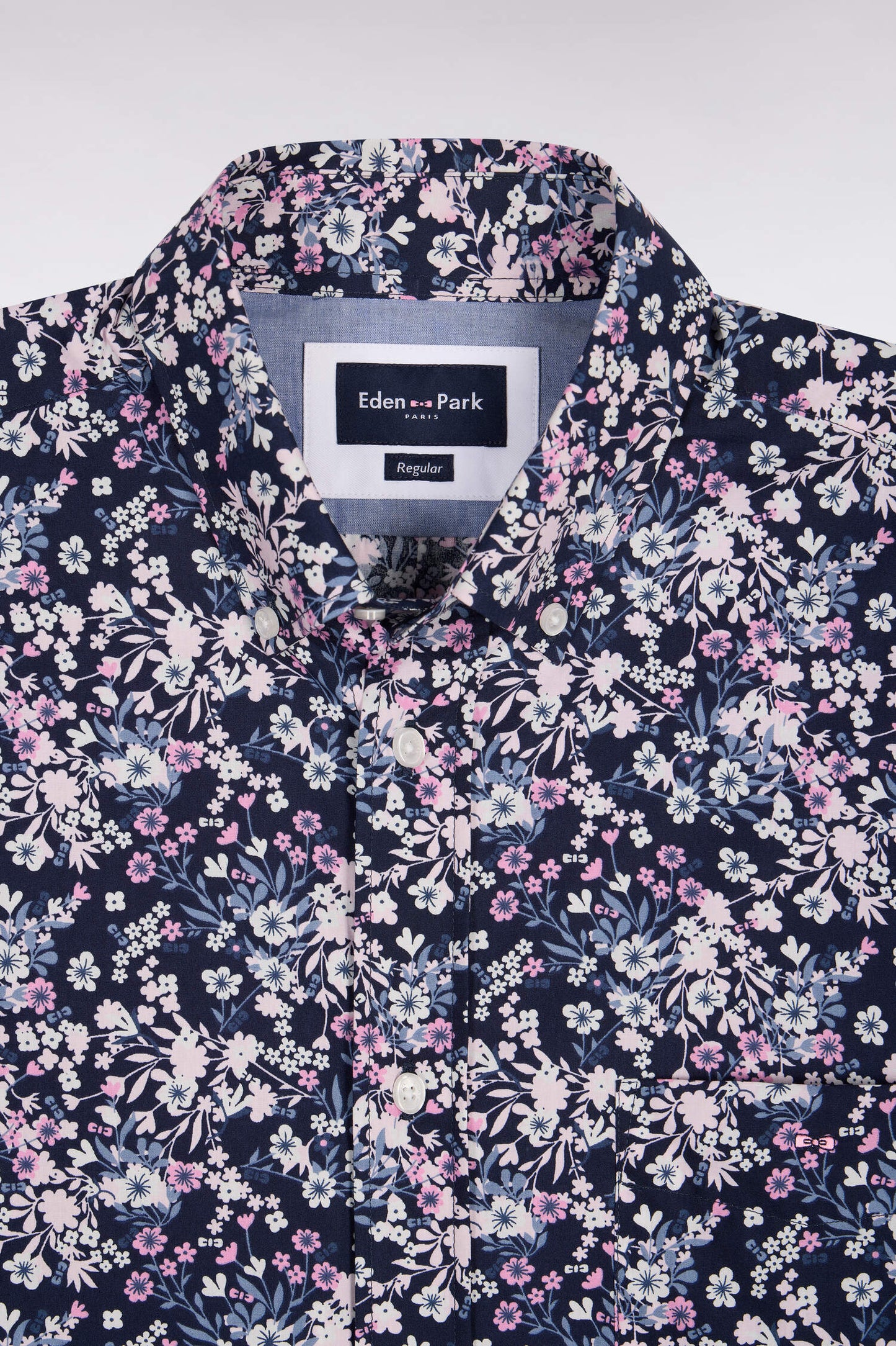 Chemise à manches courtes en popeline et chambray à motif floral rose