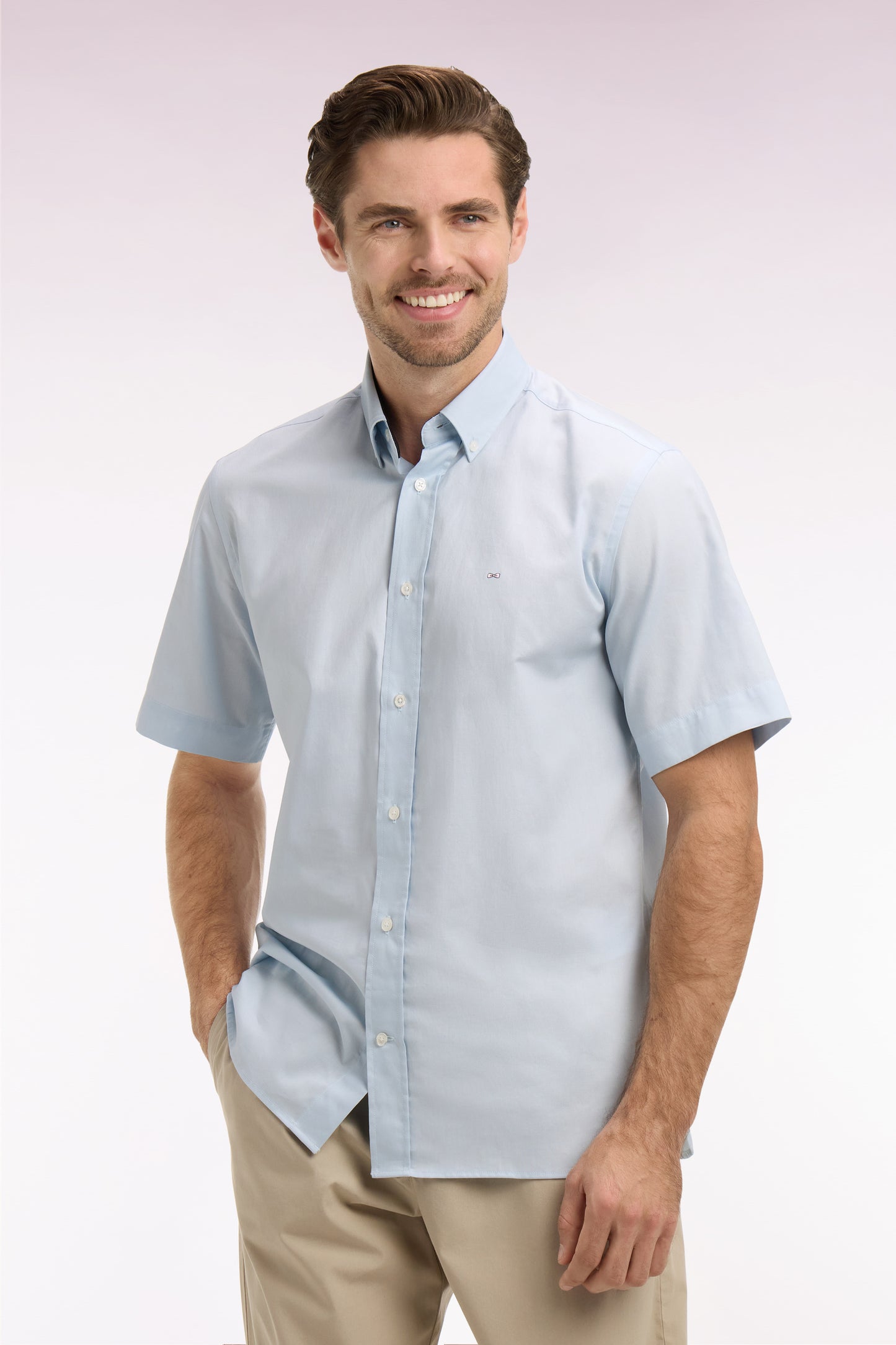 Chemise à manches courtes en coton bleu ciel broderie dos