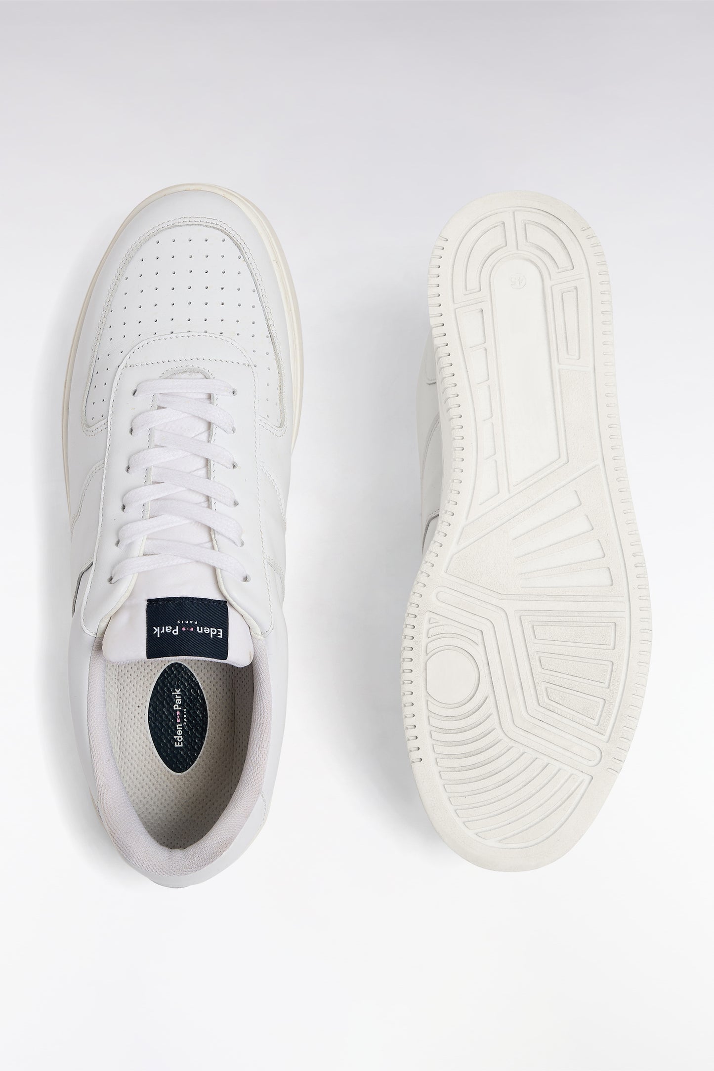 Sneakers en cuir blanc