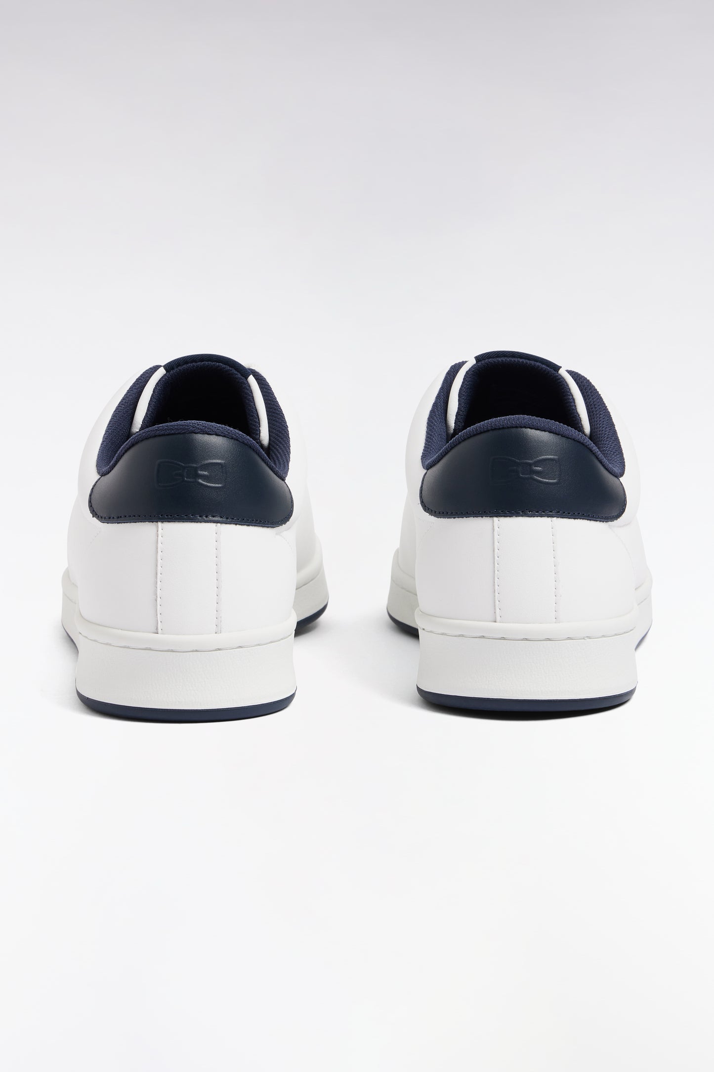 Baskets en cuir blanc