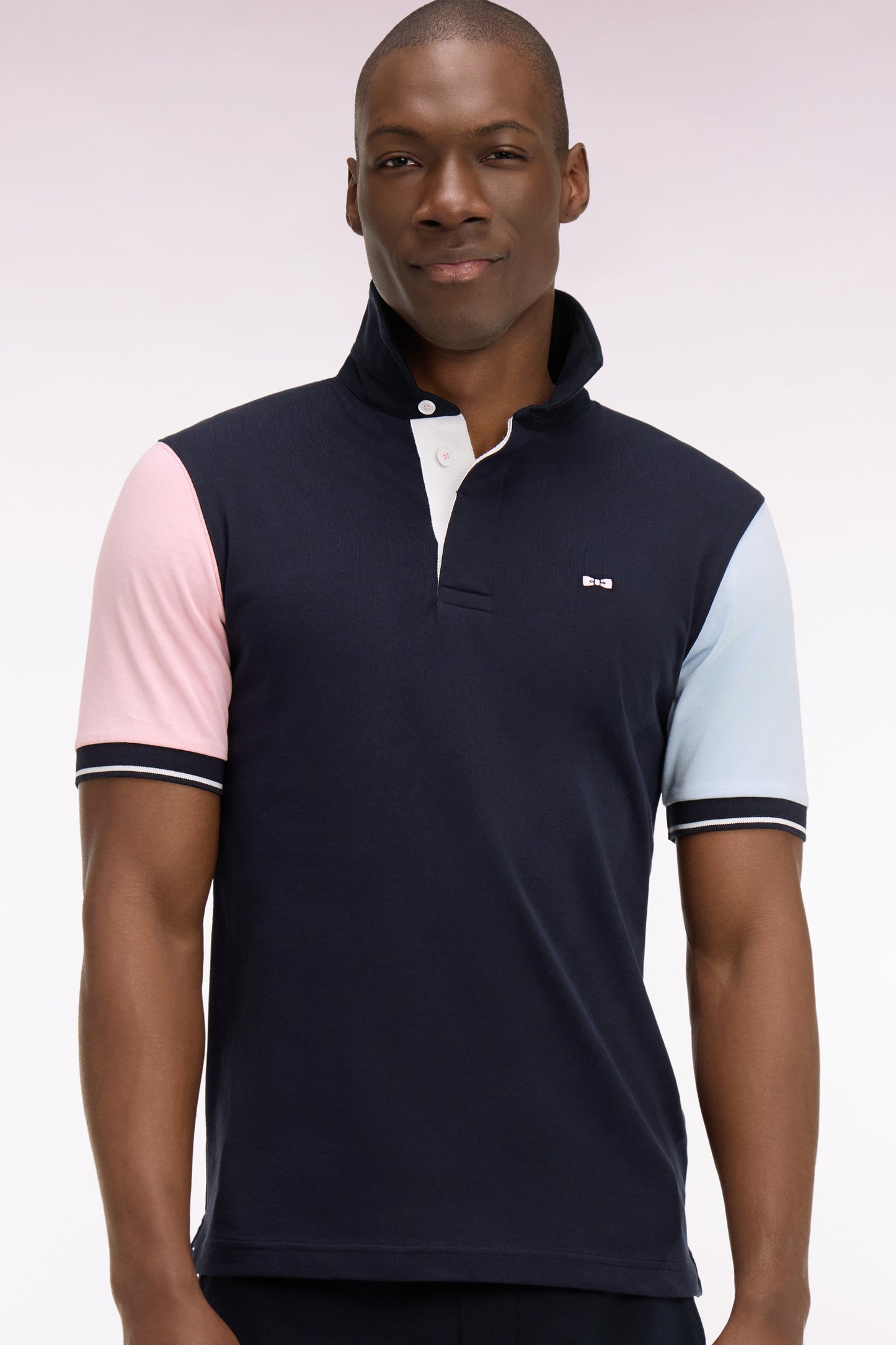 Maillot à manches courtes en jersey coton marine colorblock coupe regular