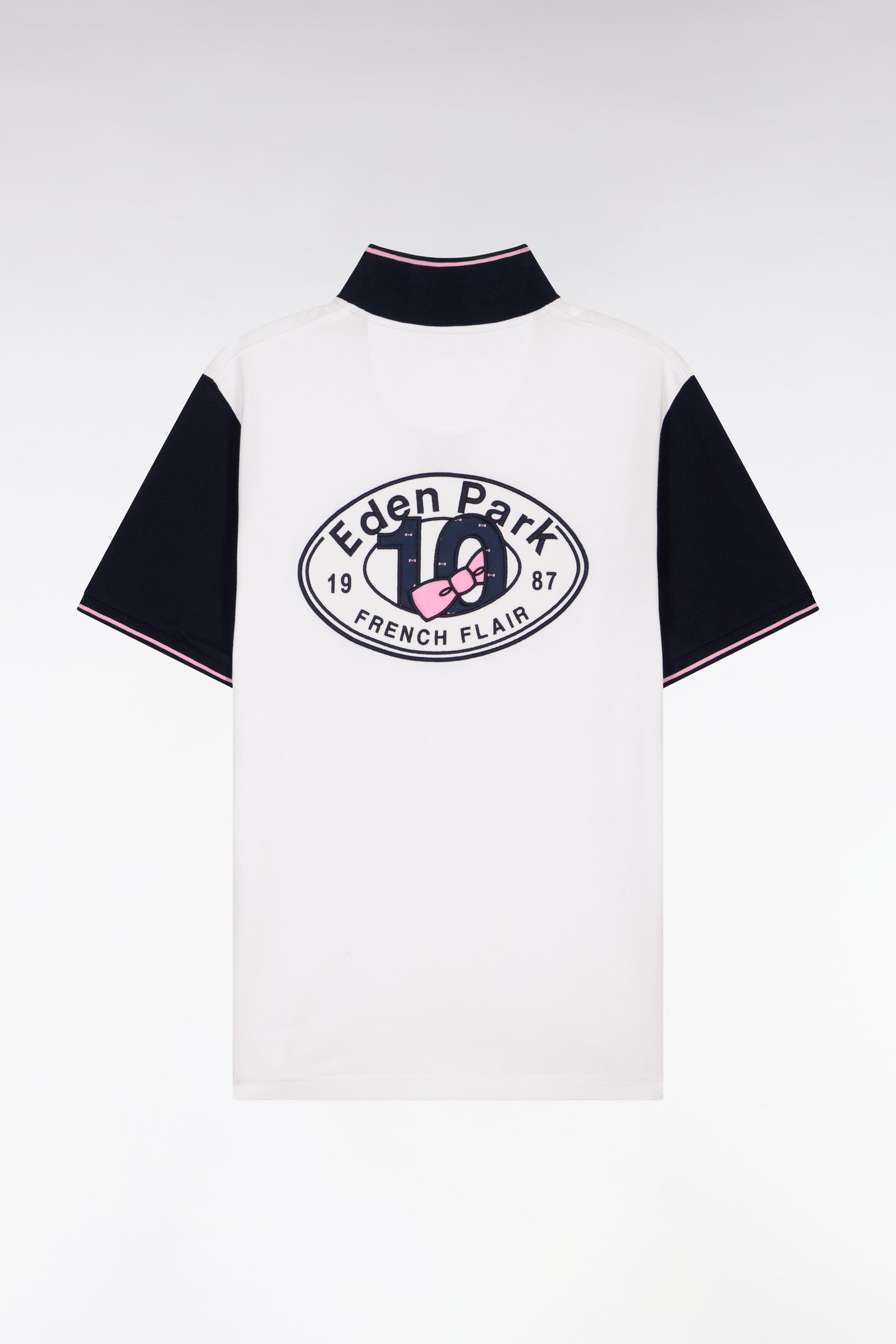 Short-sleeved white cotton pique polo shirt with back embroidery