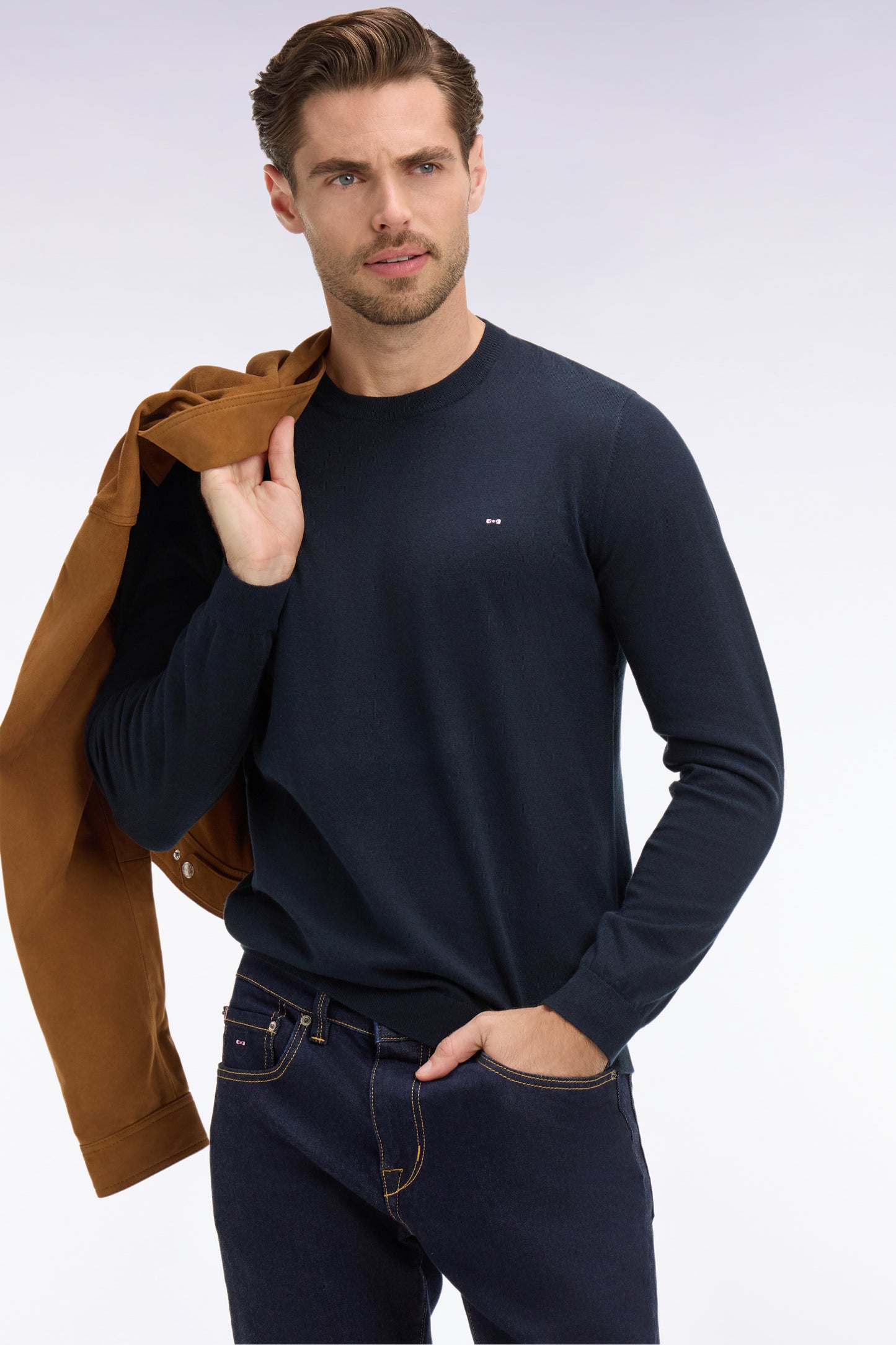 Pull col rond en coton et soie mélangés marine