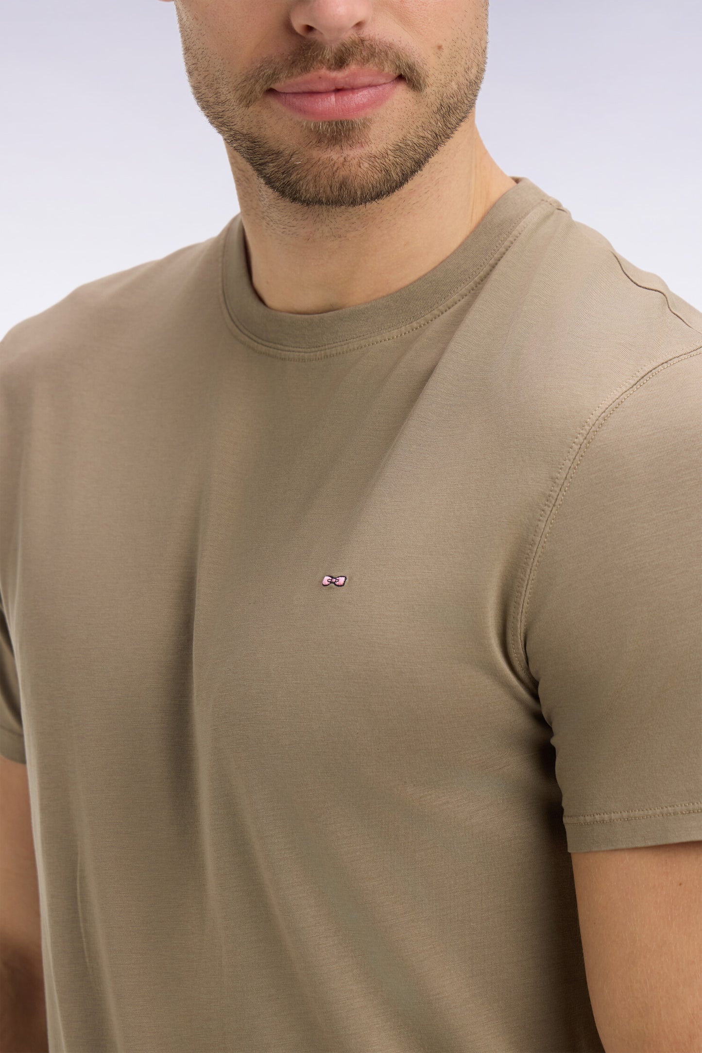 T-shirt à manches courtes en lyocell et coton marron coupe regular