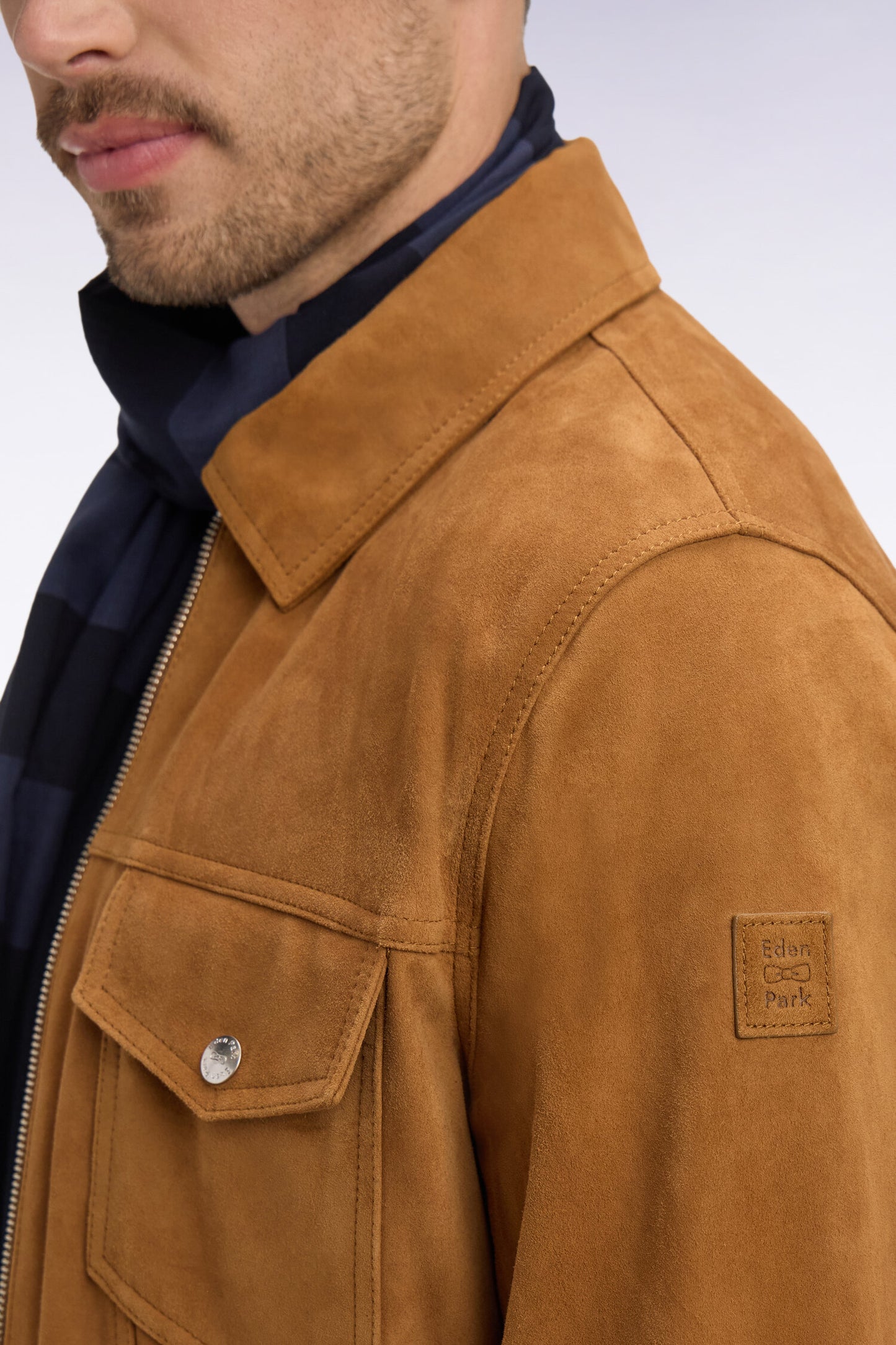Blouson en daim velours marron