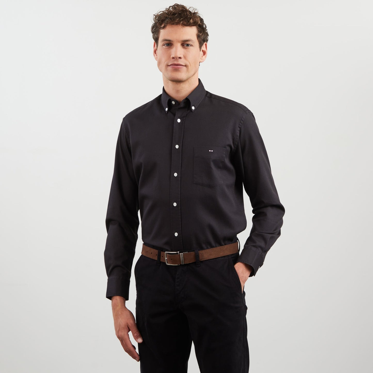 Chemise gris foncé unie en coton piqué