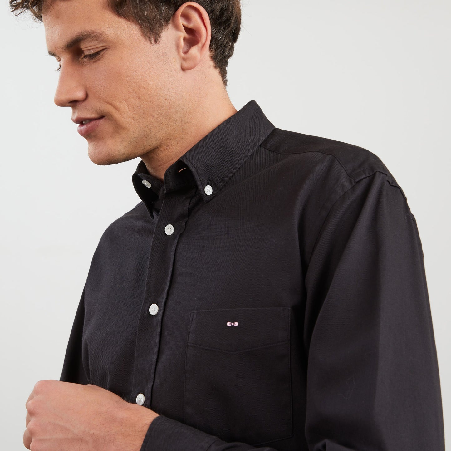 Chemise gris foncé unie en coton piqué