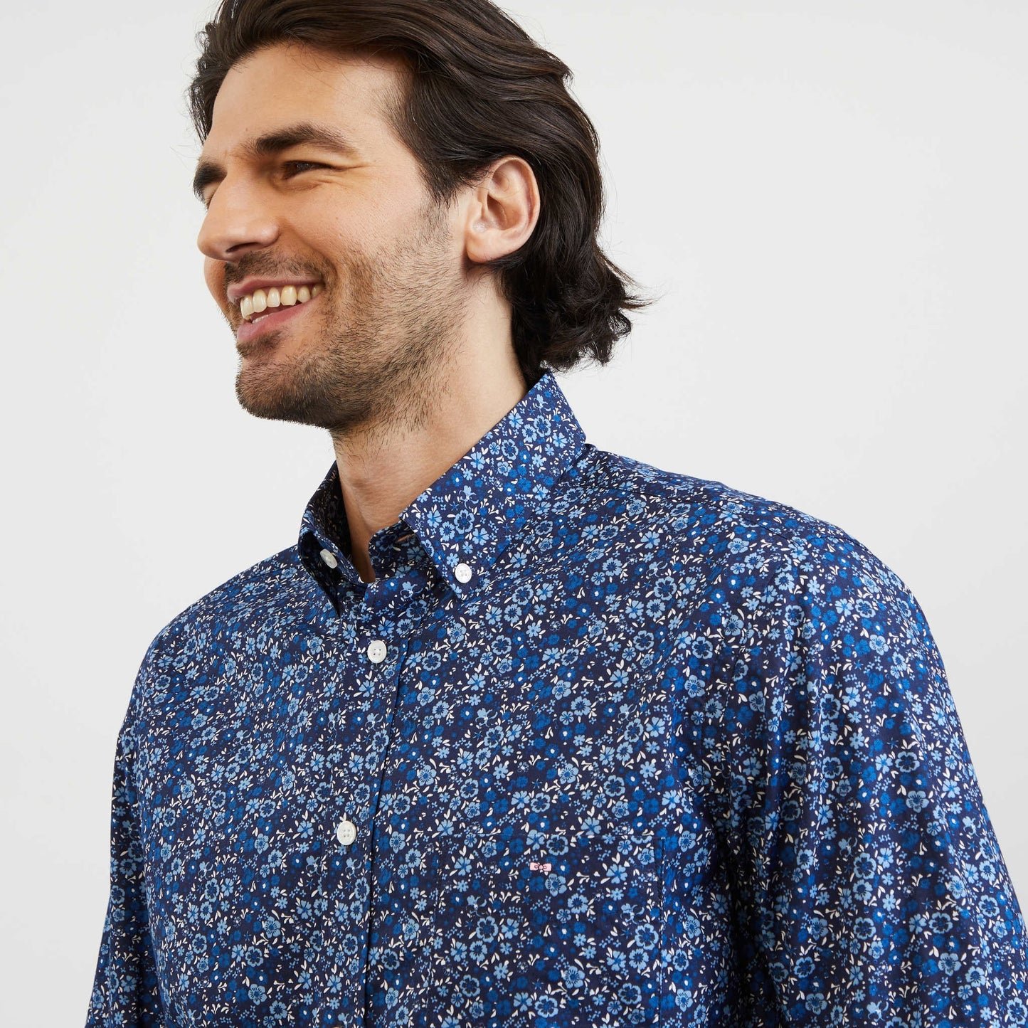 Chemise bleue imprimé exclusif fleuri