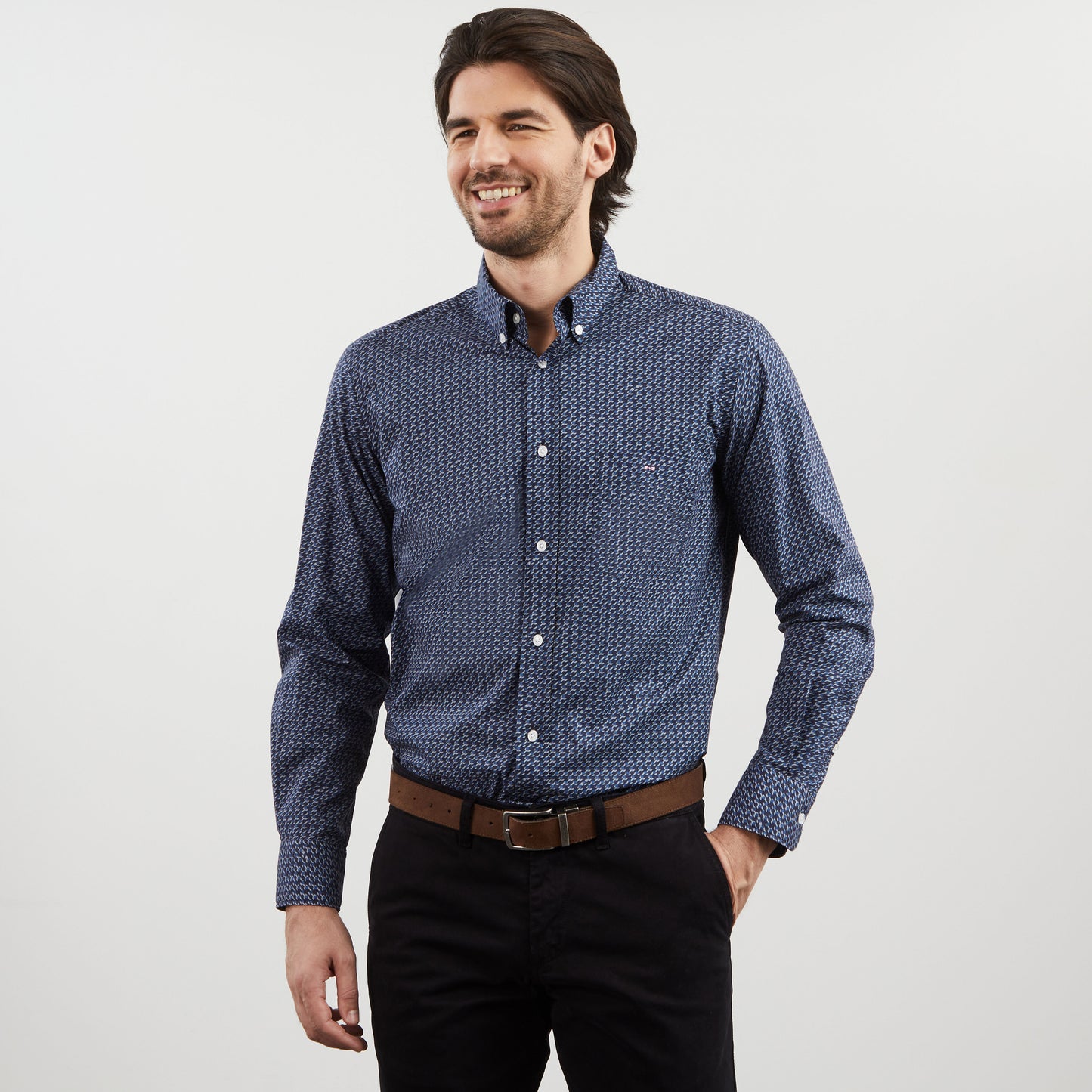 Grey shirt with geometric micro-motif