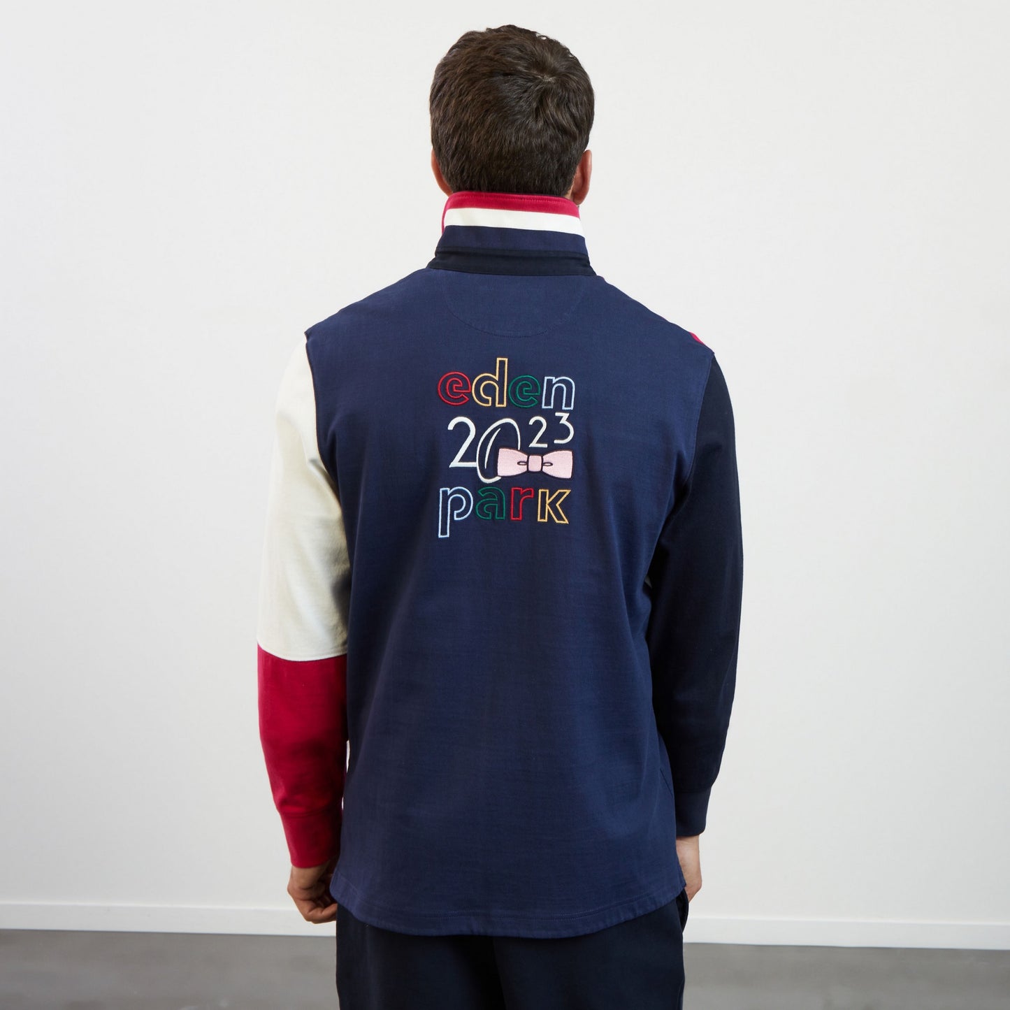 Maillot bleu foncé colorblock à broderies 2023