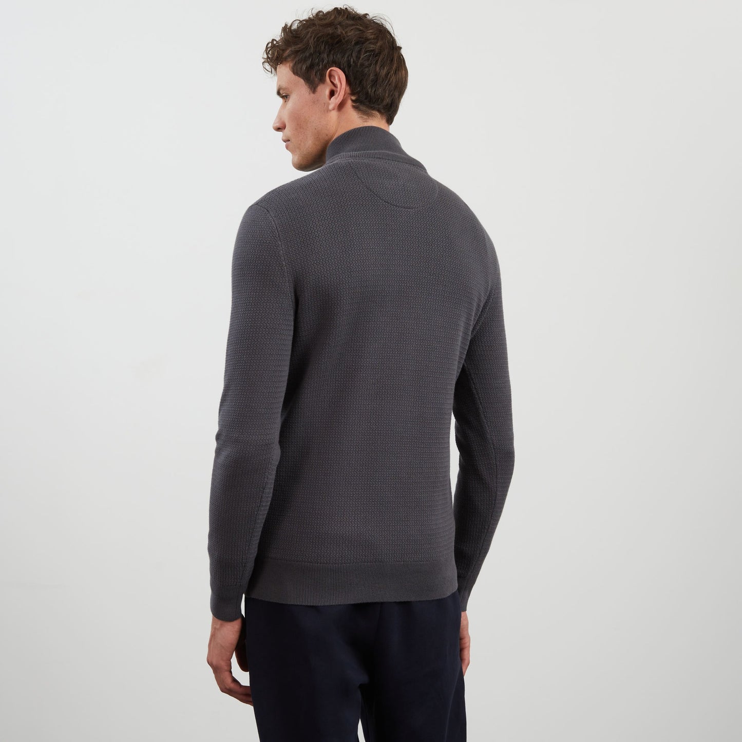 Pull gris foncé camionneur en maille fantaisie