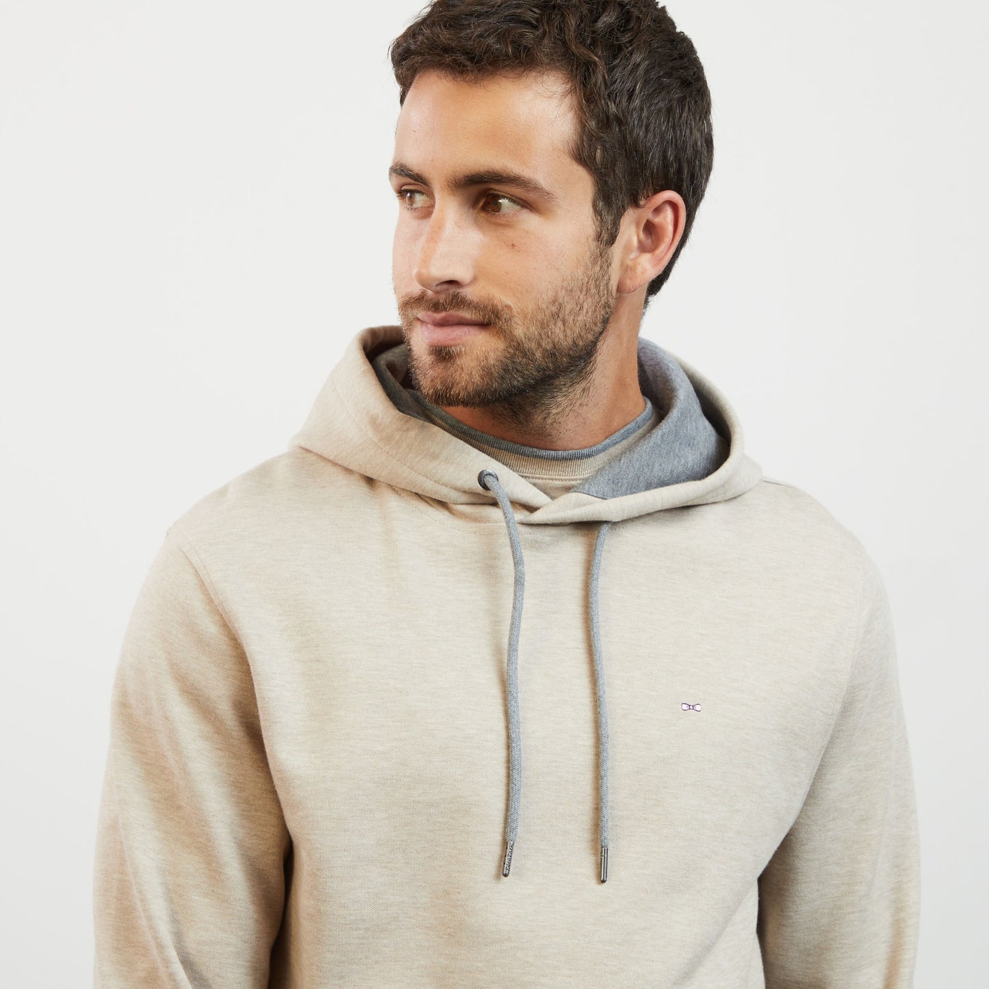 Sweat beige à capuche