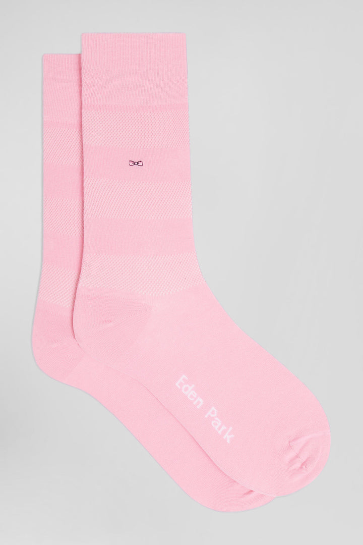 Paire de chaussettes roses à jeux de maille en coton stretch