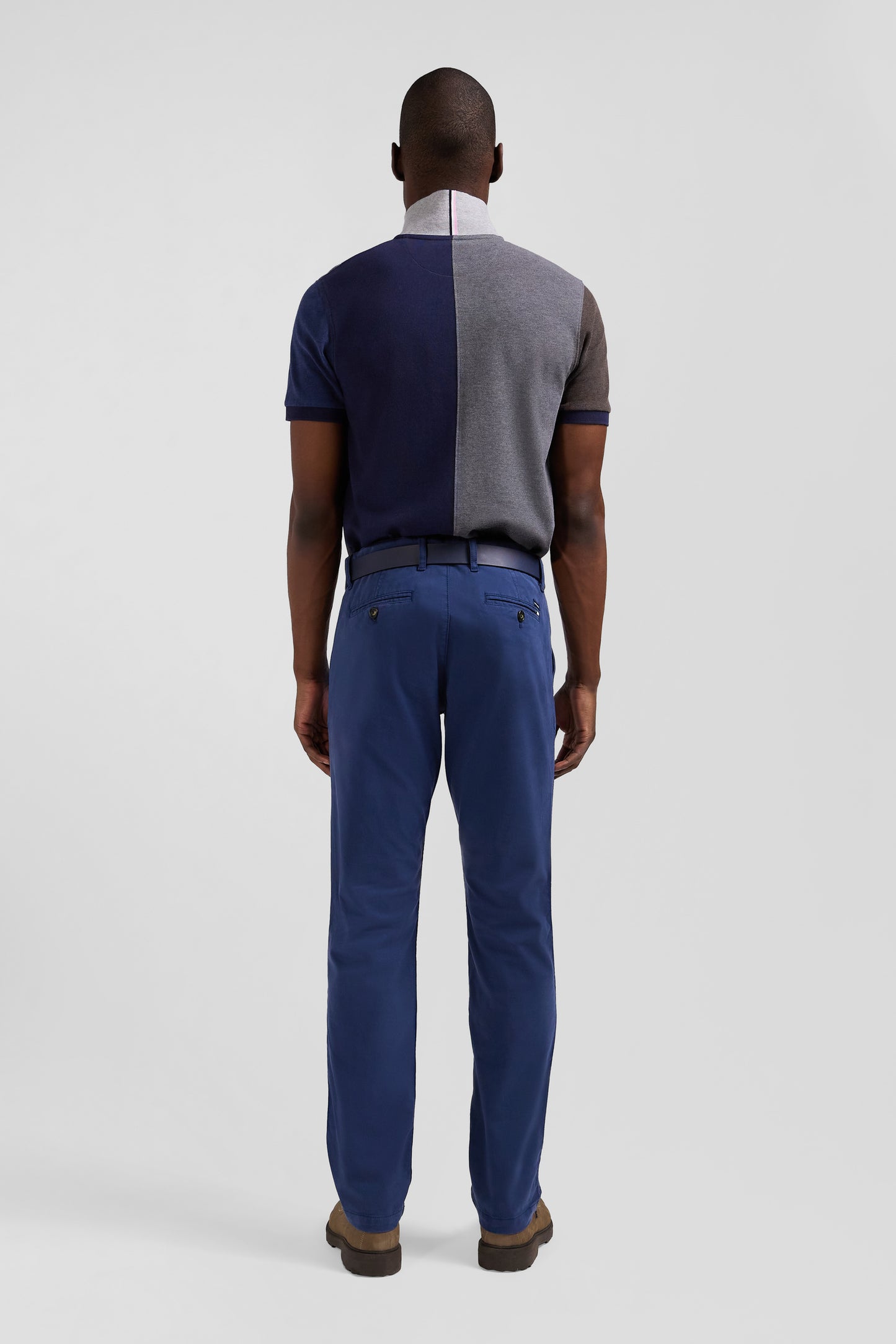 Pantalon chino bleu en gabardine de coton stretch coupe Regular