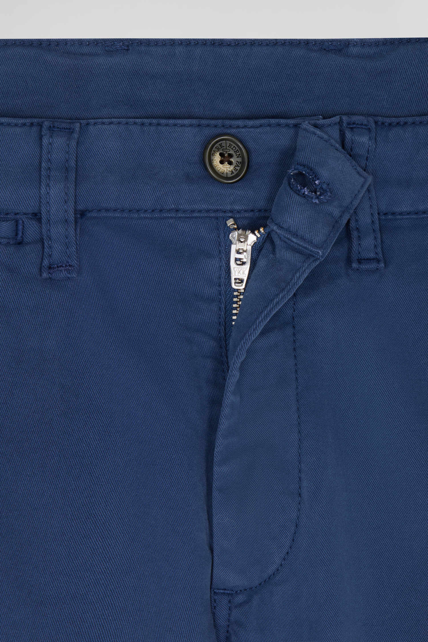 Pantalon chino bleu en gabardine de coton stretch coupe Regular