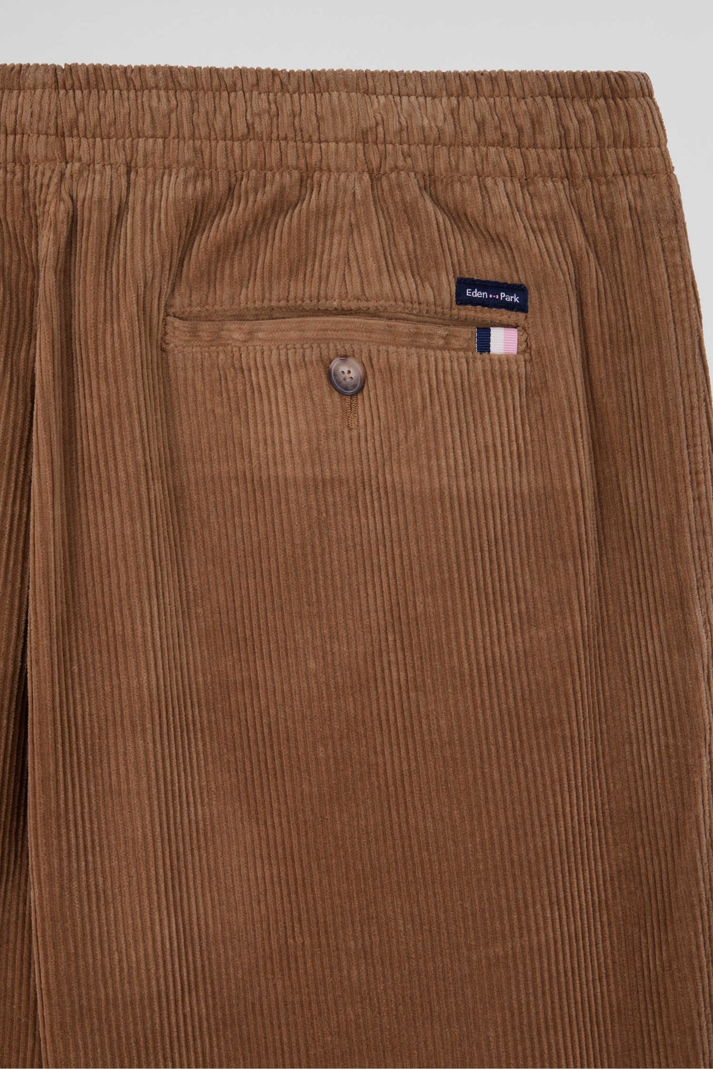 Pantalon à taille élastiquée en coton stretch camel coupe Modern