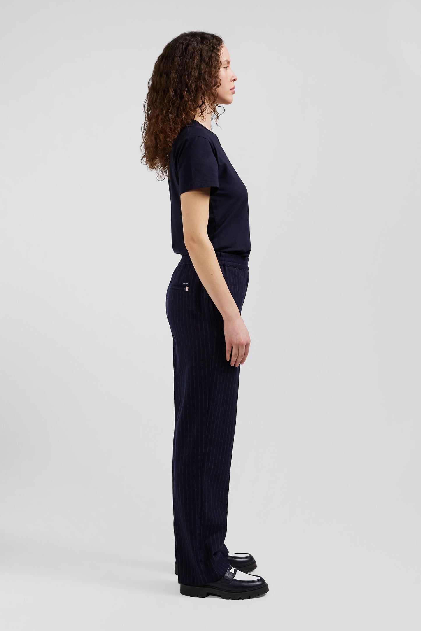 Pantalon en laine rayé bleu marine coupe Modern