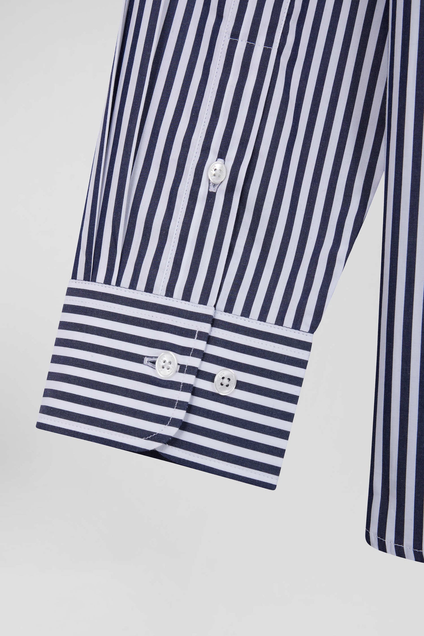 Regular navy blue striped cotton poplin shirt