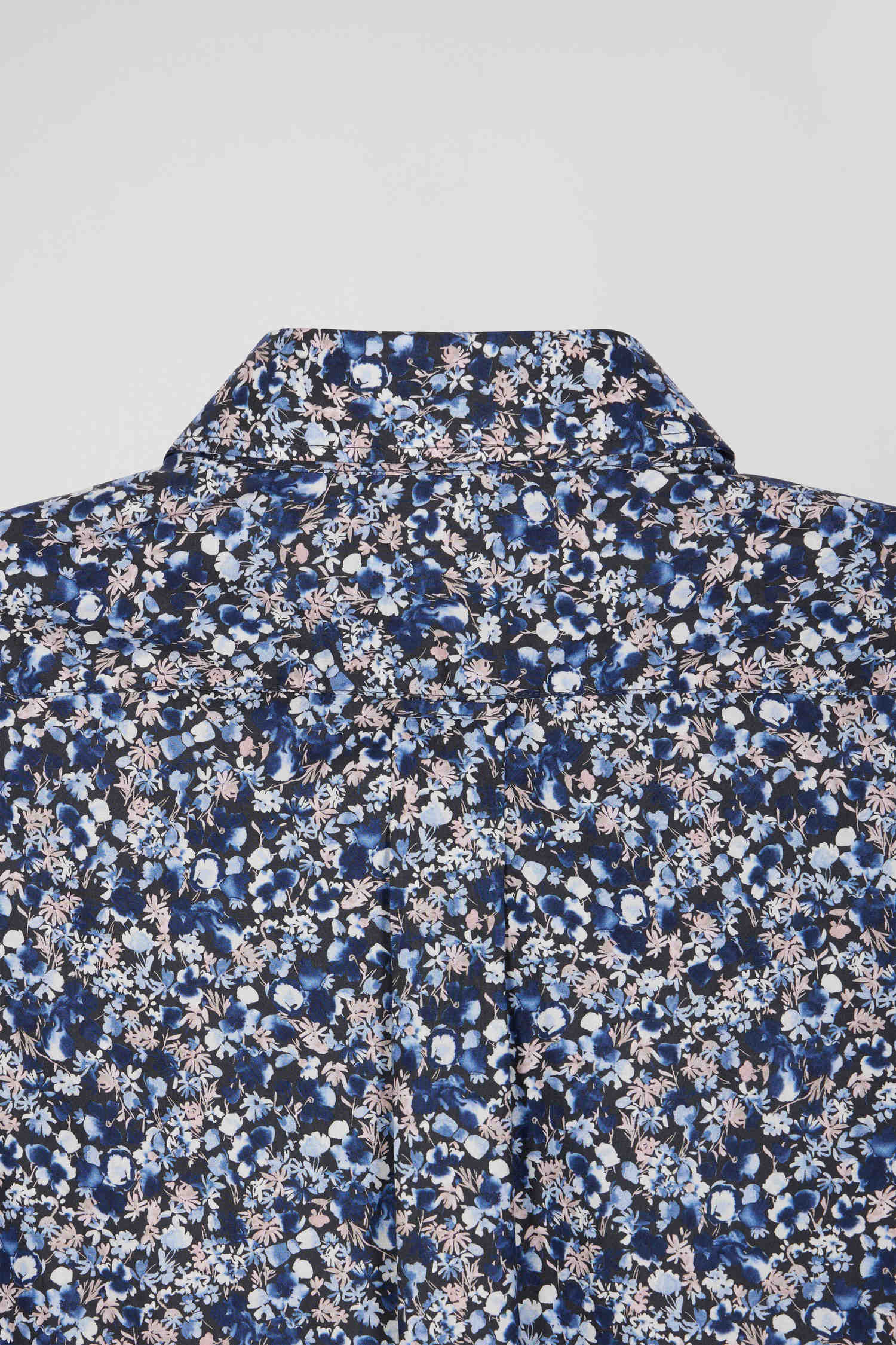 Chemise en popeline de coton Pima bleu marine microimprimé floral coupe Regular