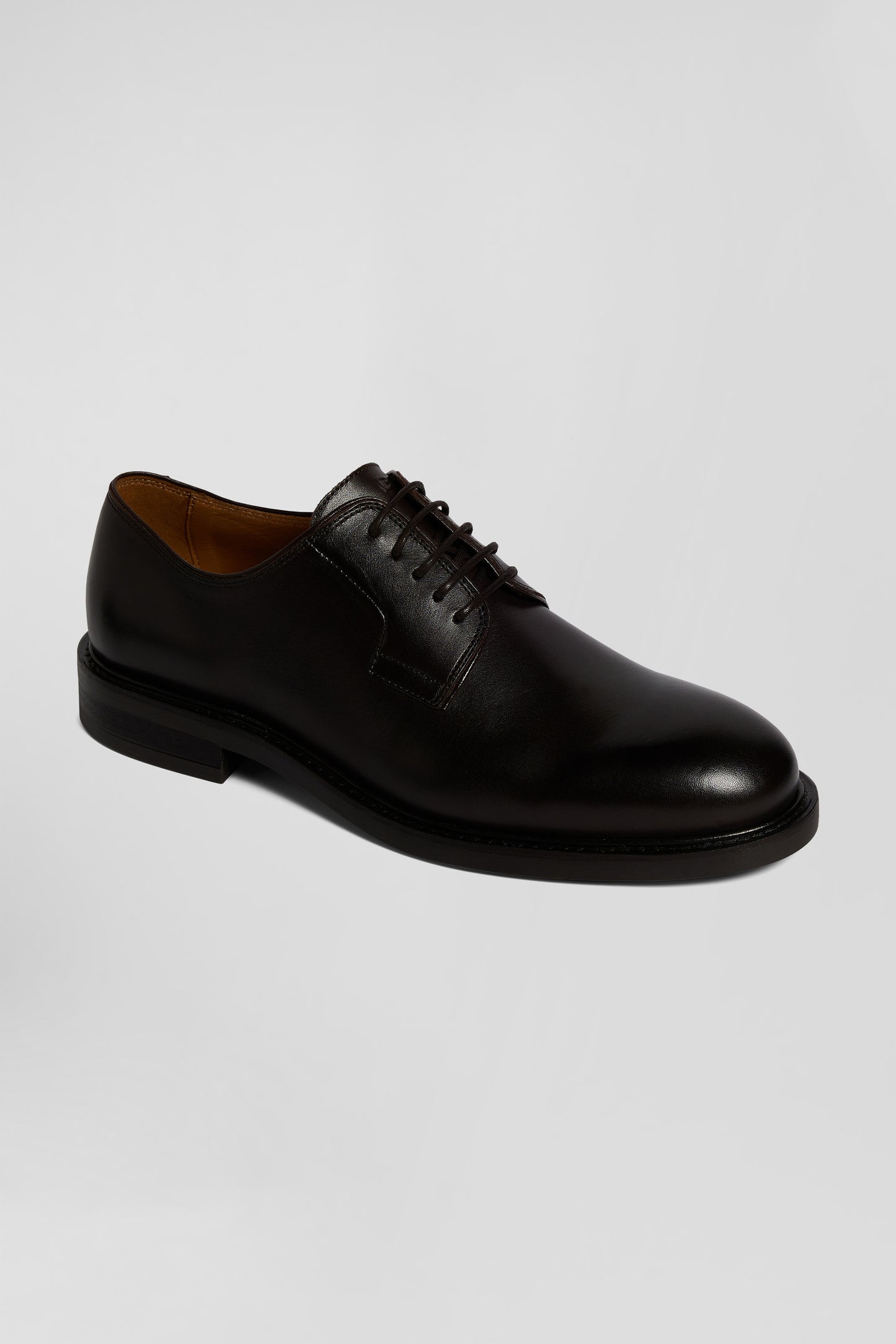 Derbies lacés en cuir marron