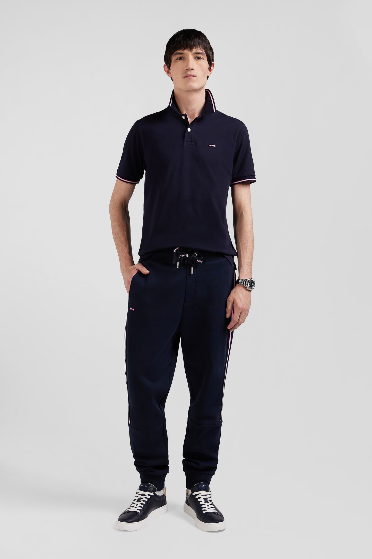 Pantalon jogging en coton mélangé bleu marine galon rayé coupe Regular