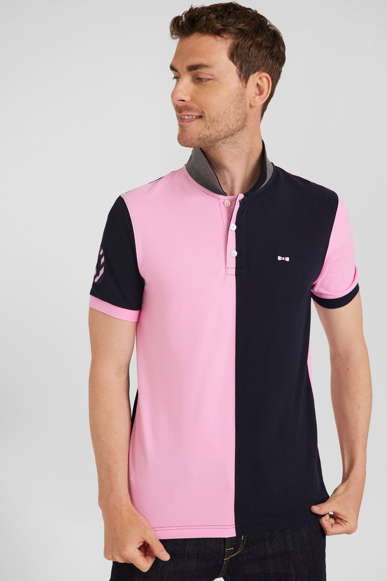 Polo manches courtes bicolore en piqué coton bleu marine et rose coupe Regular