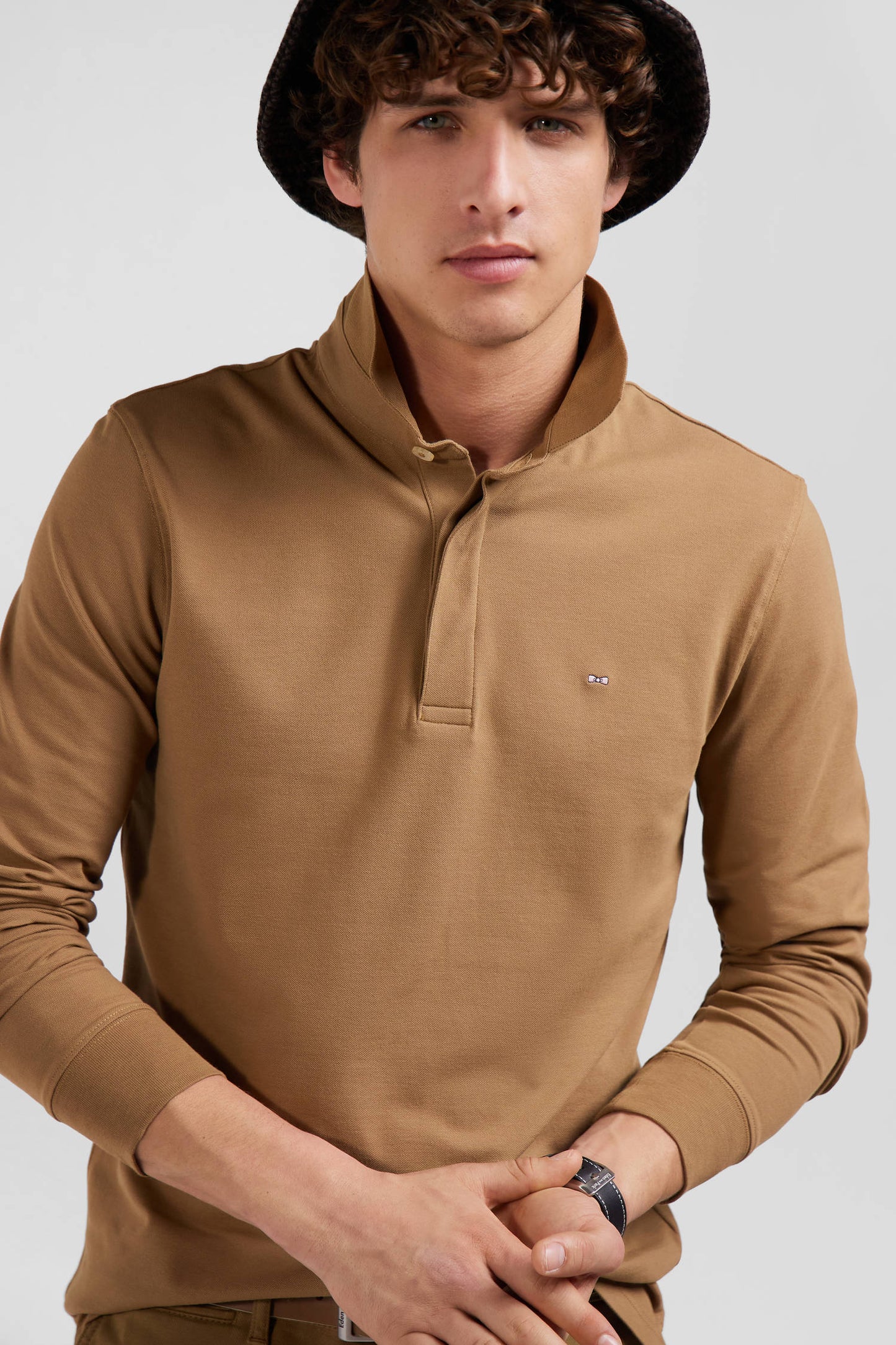 Polo manches longues en piqué coton noisette coupe Slim