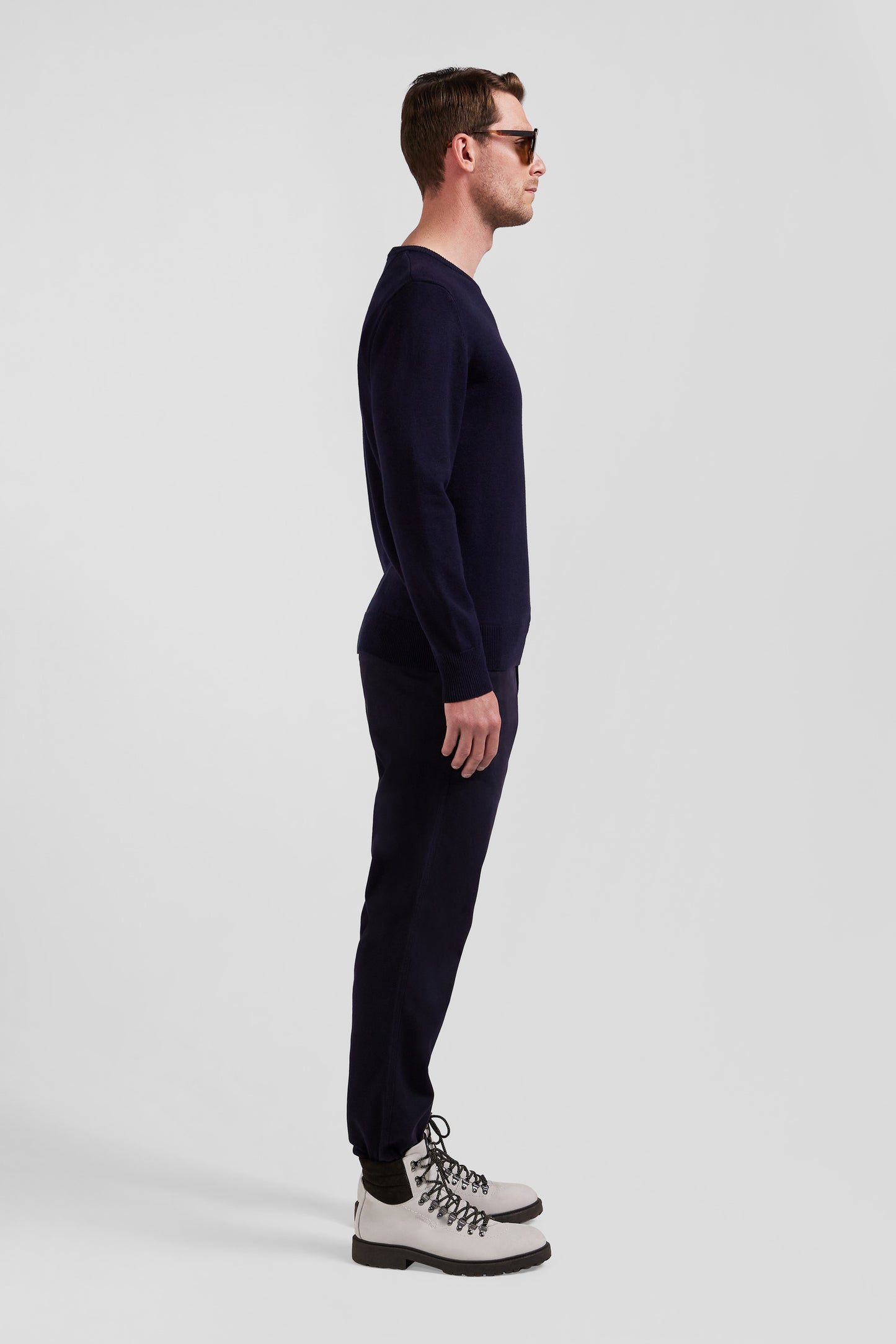 Regular navy blue wool and cotton crew neck jumper