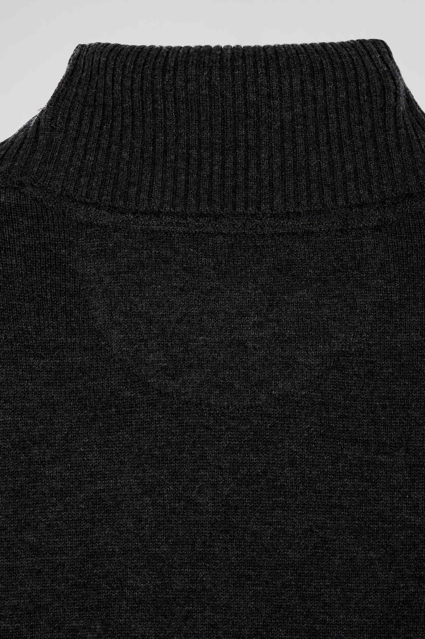 Regular black merino wool turtleneck jumper