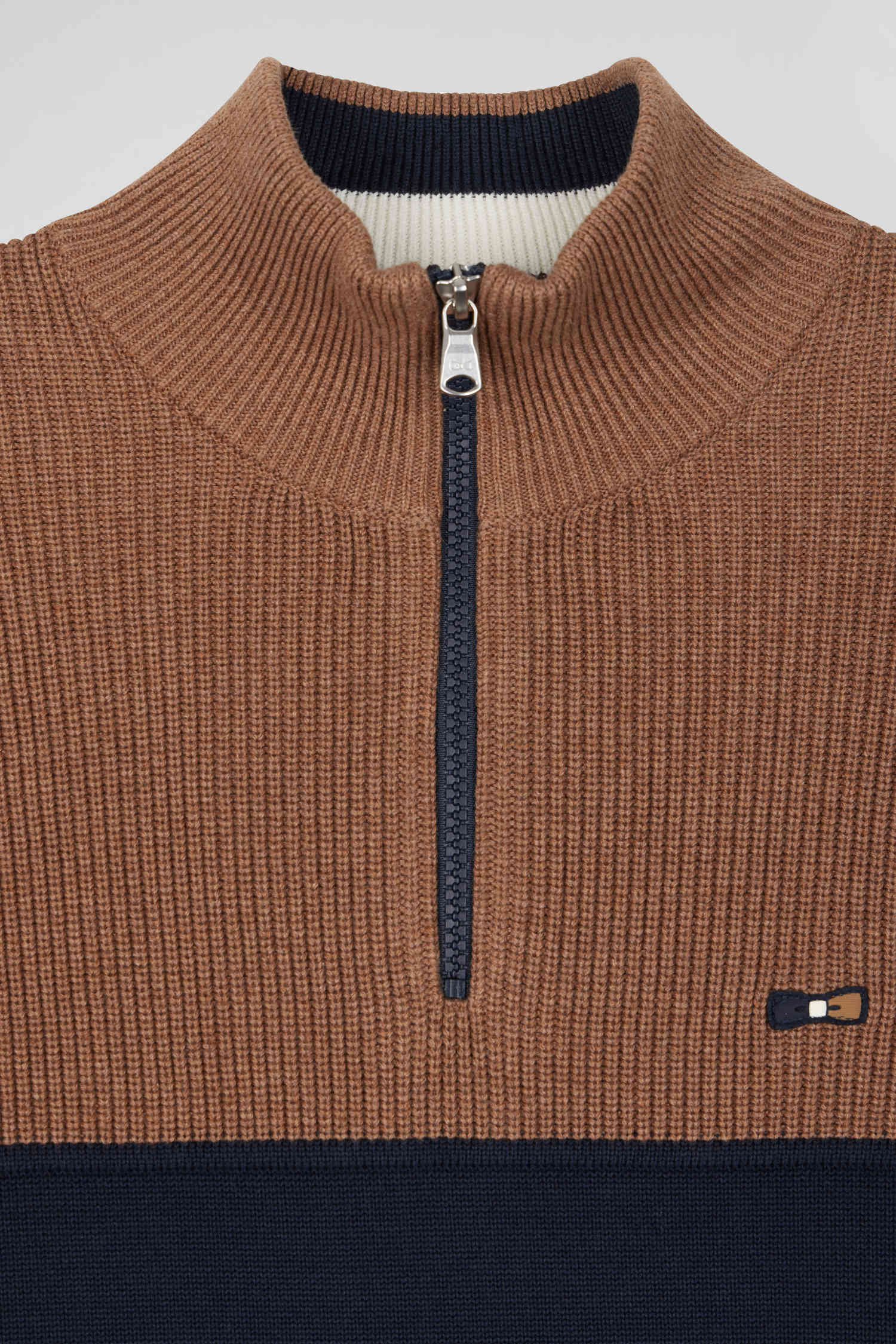 Regular camel cotton semi-zipped jumper with knit patterns