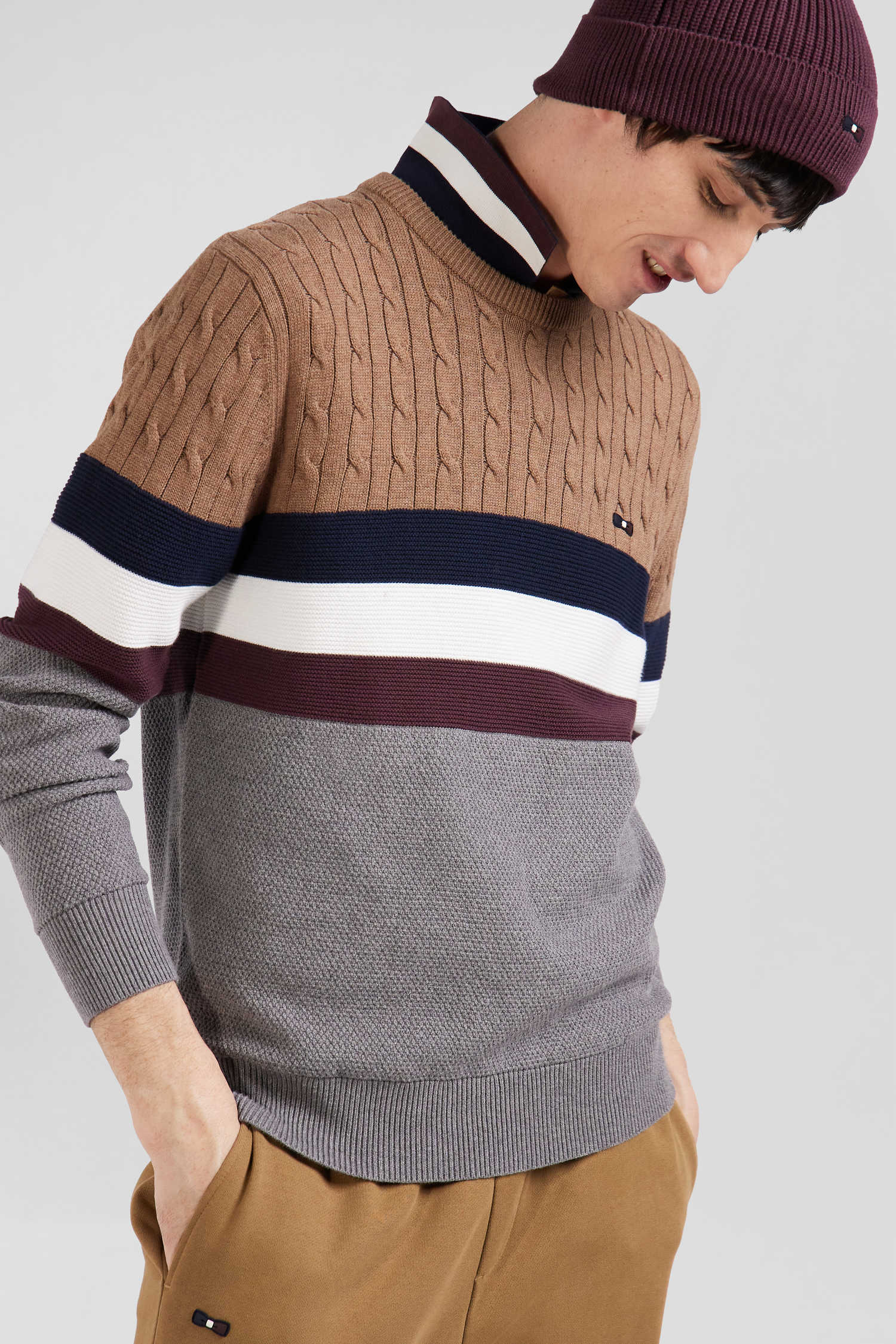 Regular camel fancy knit cotton crew neck jumper