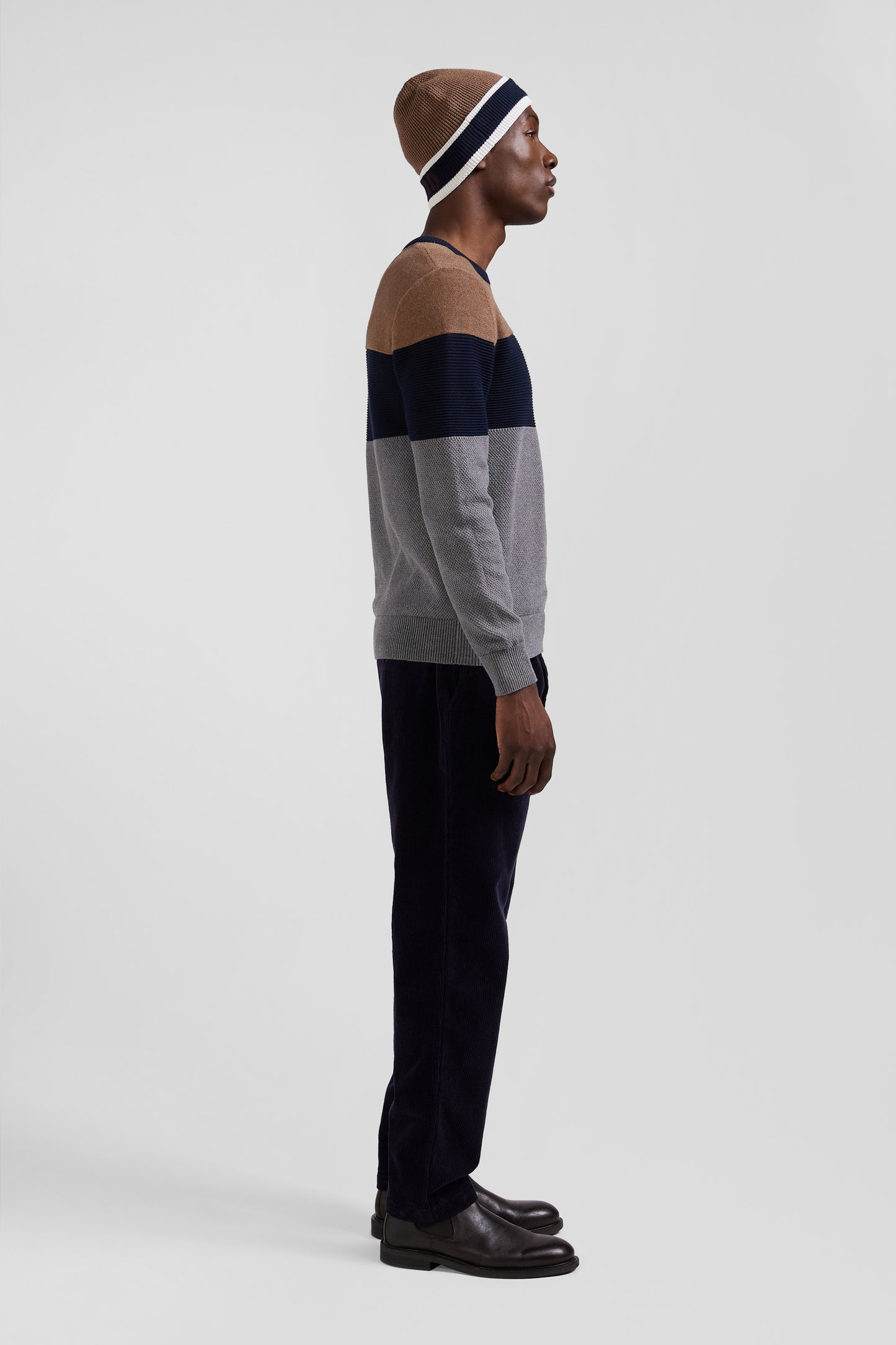 Pull col rond en coton gris et noisette à jeux de maille coupe Regular