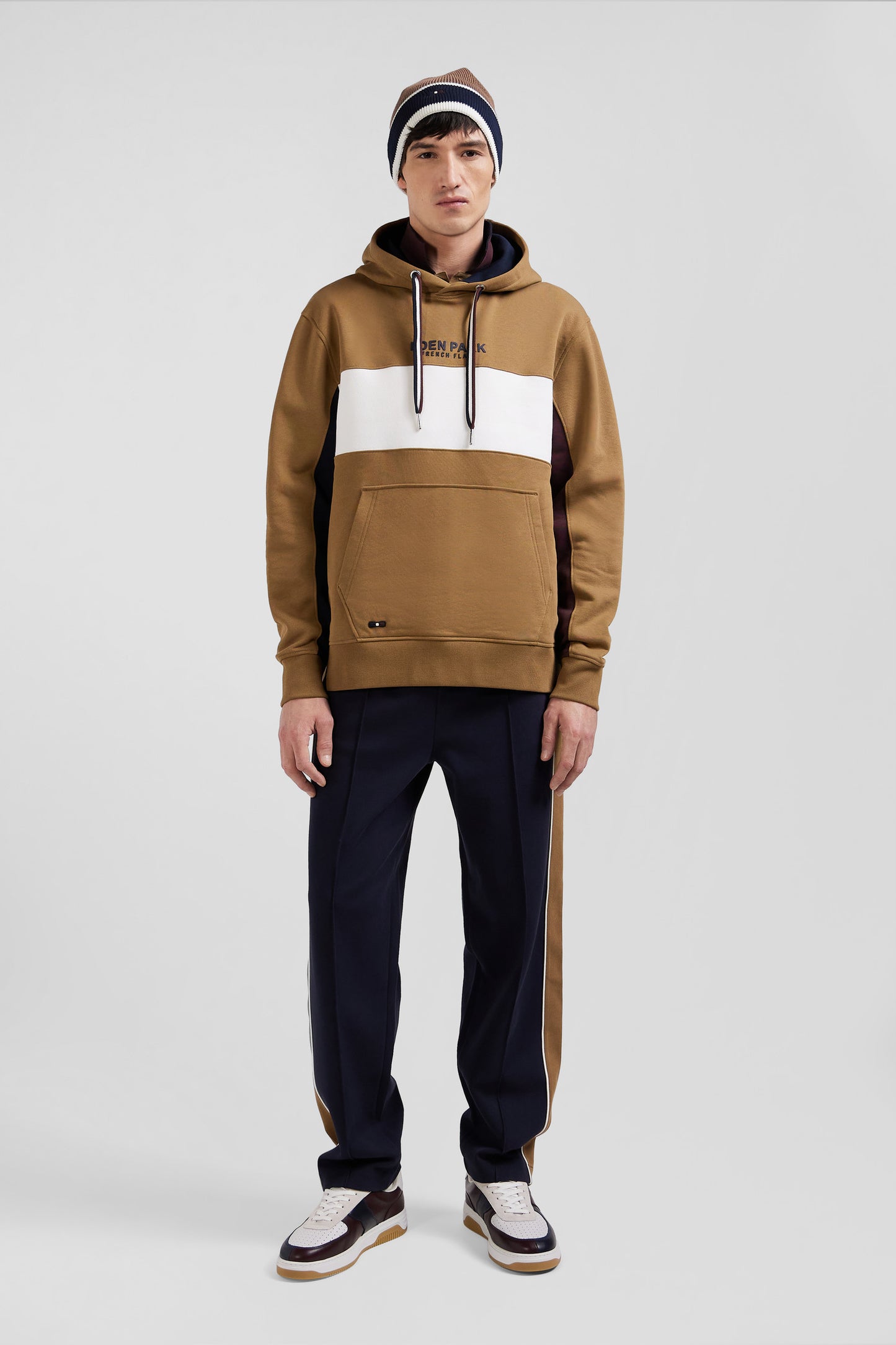 Colorblock hooded sweatshirt in hazelnut cotton Relaxed fit