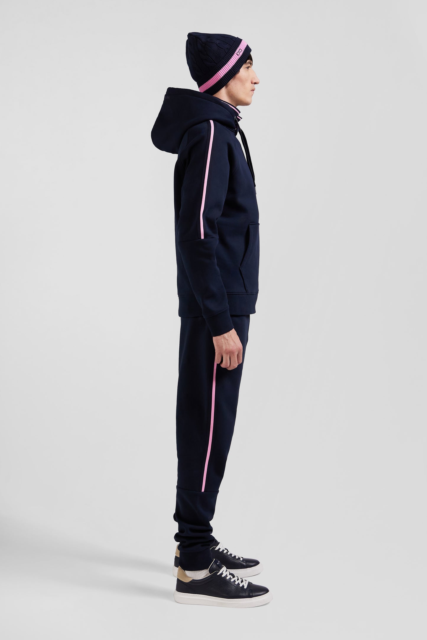 Relaxed navy blue fleece hoodie with branded drawstrings