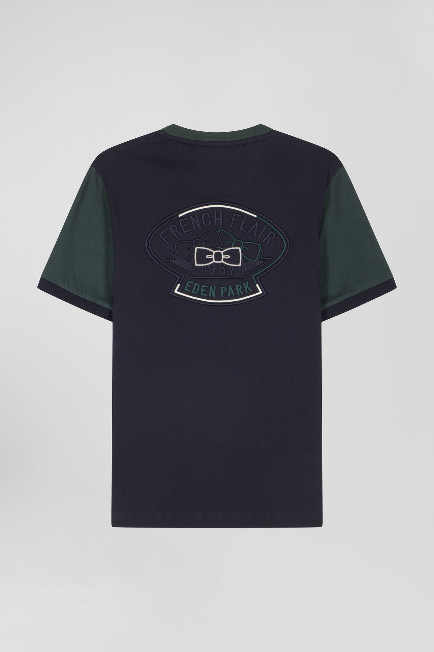 Regular green cotton T-shirt with short contrasting sleeves