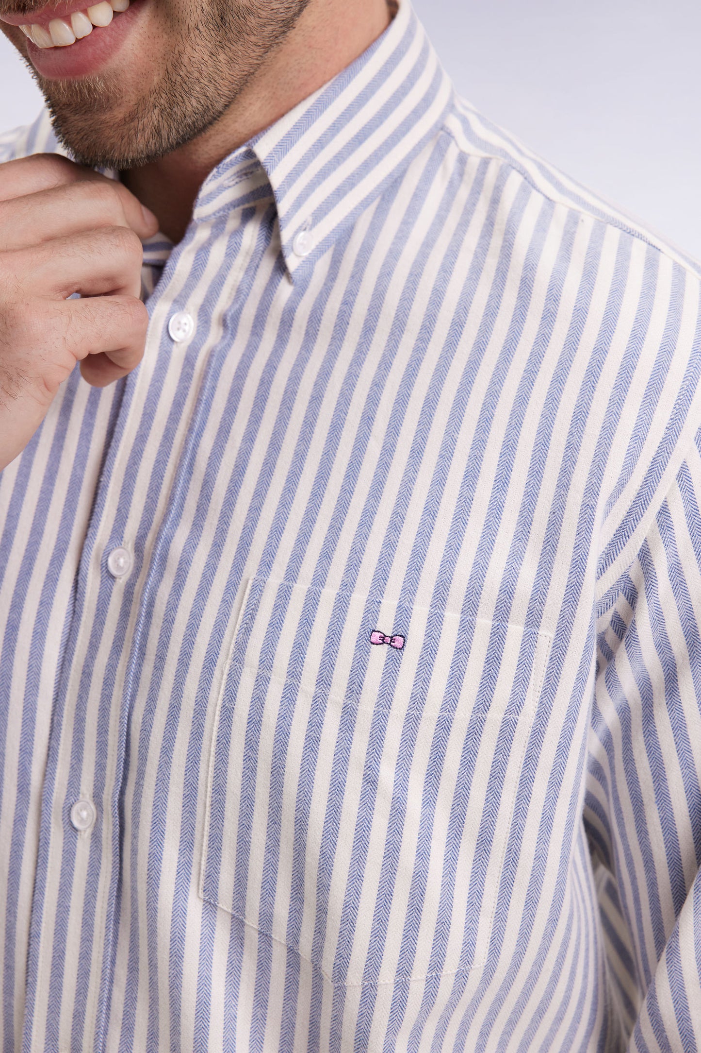 Chemise en coton Pima à rayures bleues et blanches