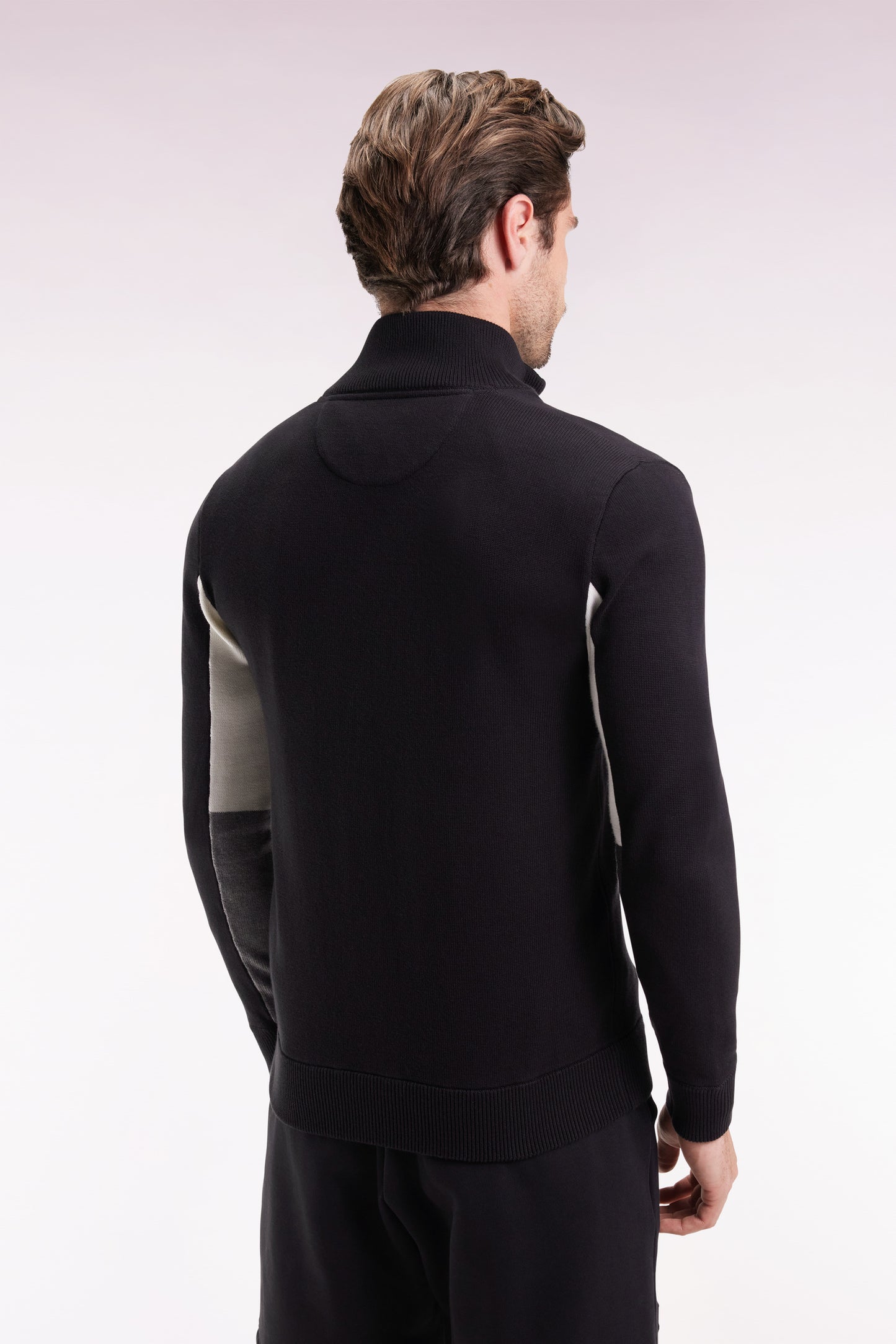 Cardigan en coton noir à intérieur de manches contrasté