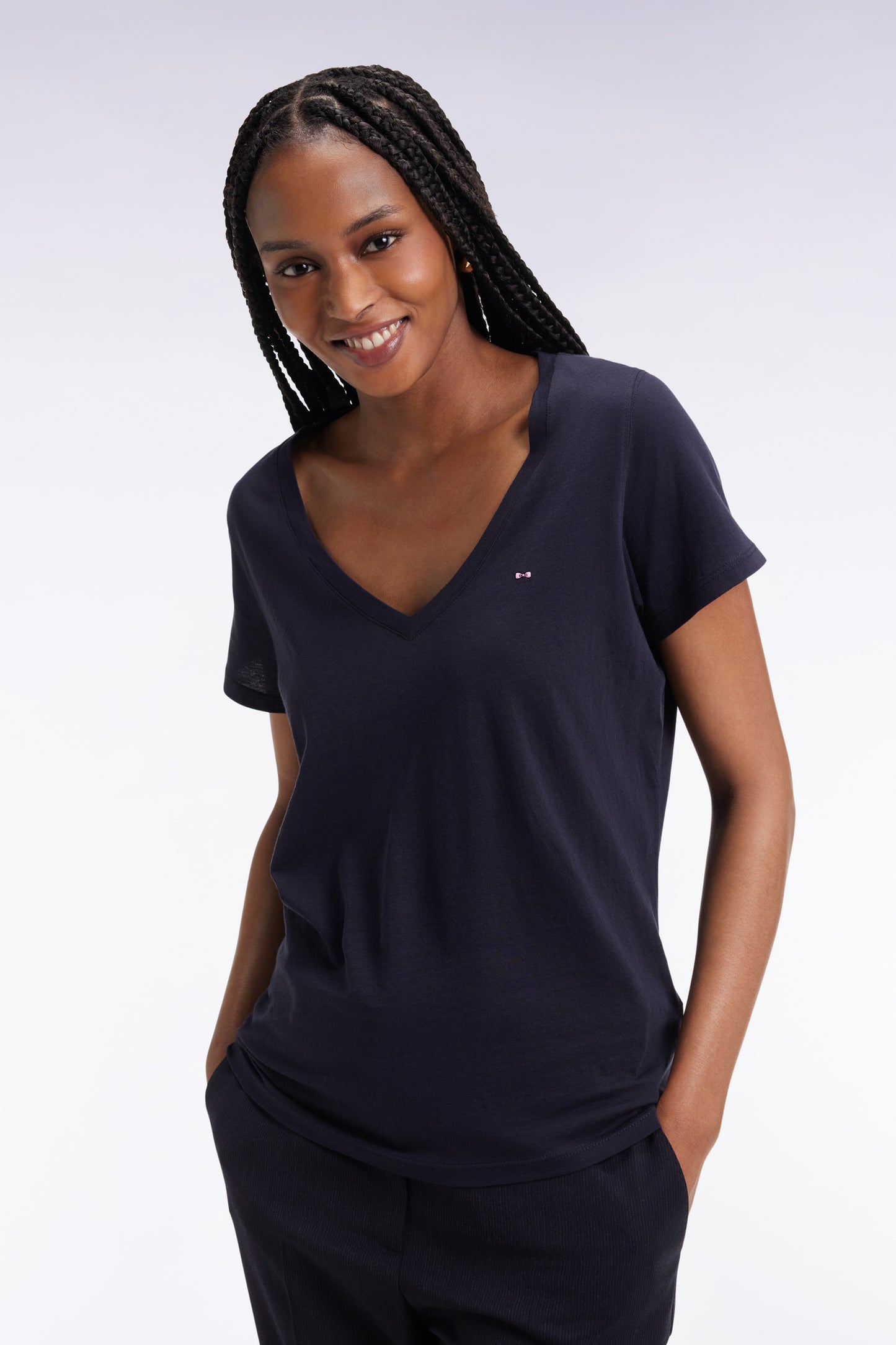 T-shirt à manches courtes en coton Pima marine col V