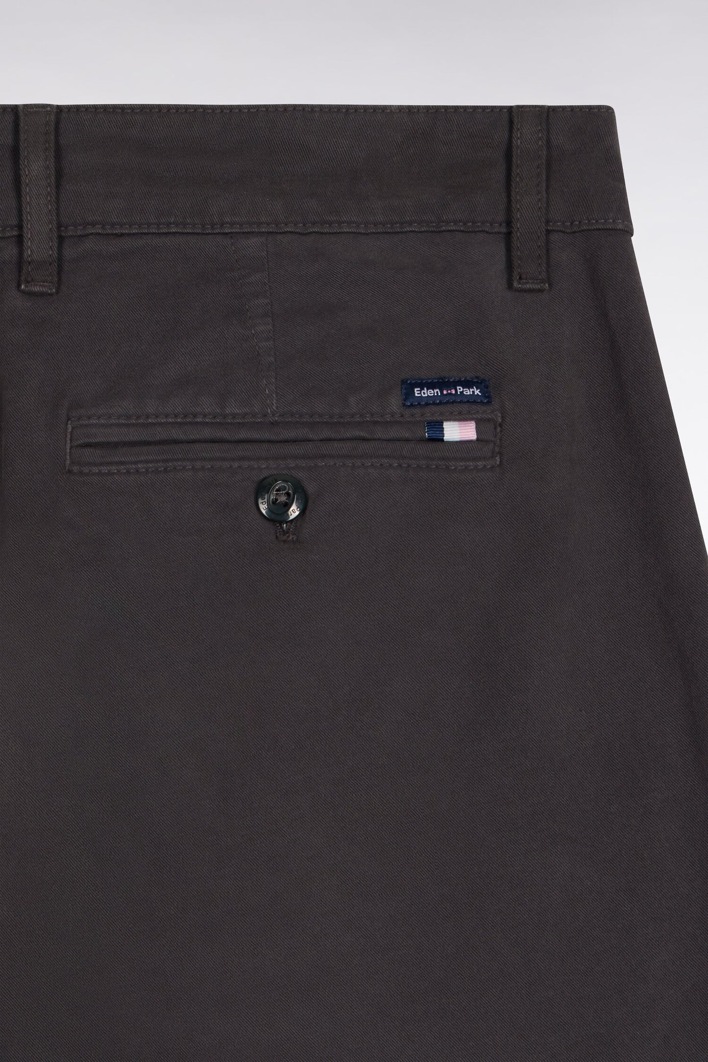 Pantalon chino sans plis en gabardine de coton stretch kaki