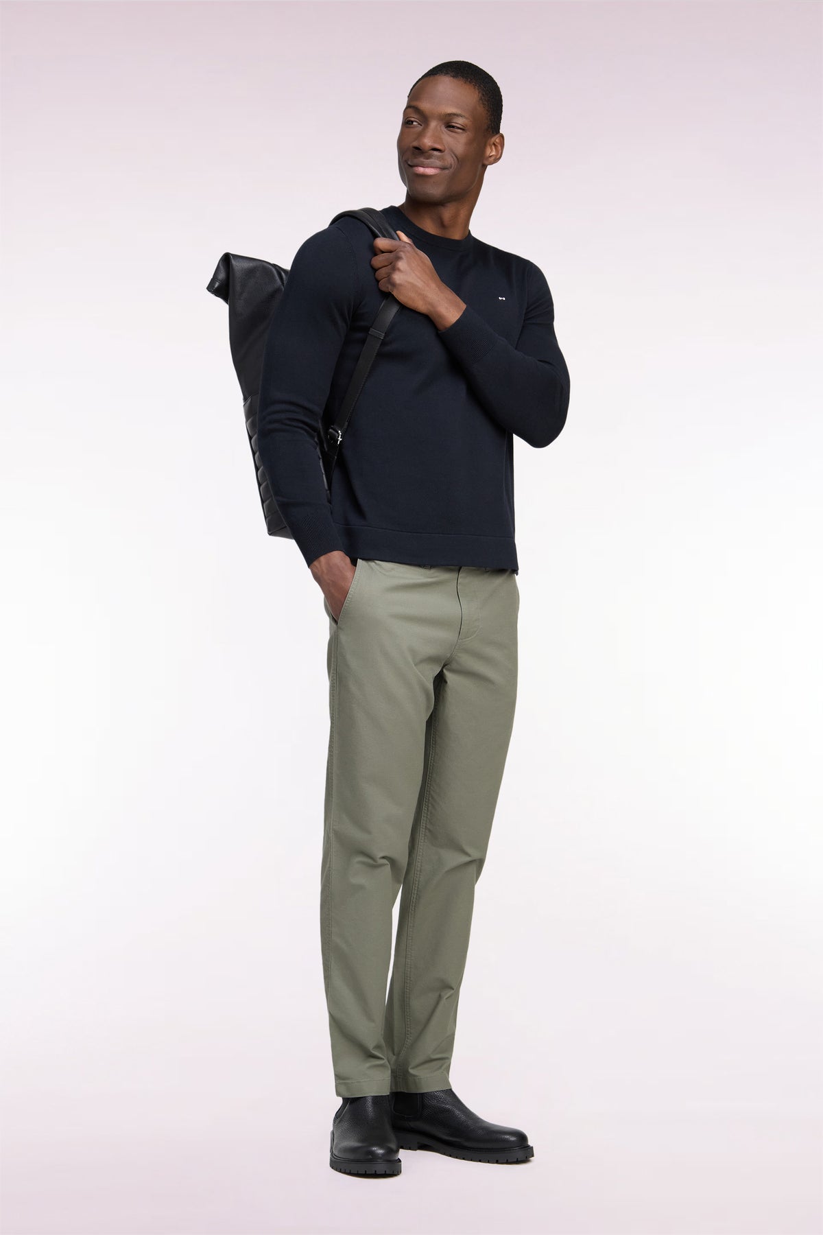 Pantalon chino sans plis en piqué de coton stretch kaki clair coupe regular