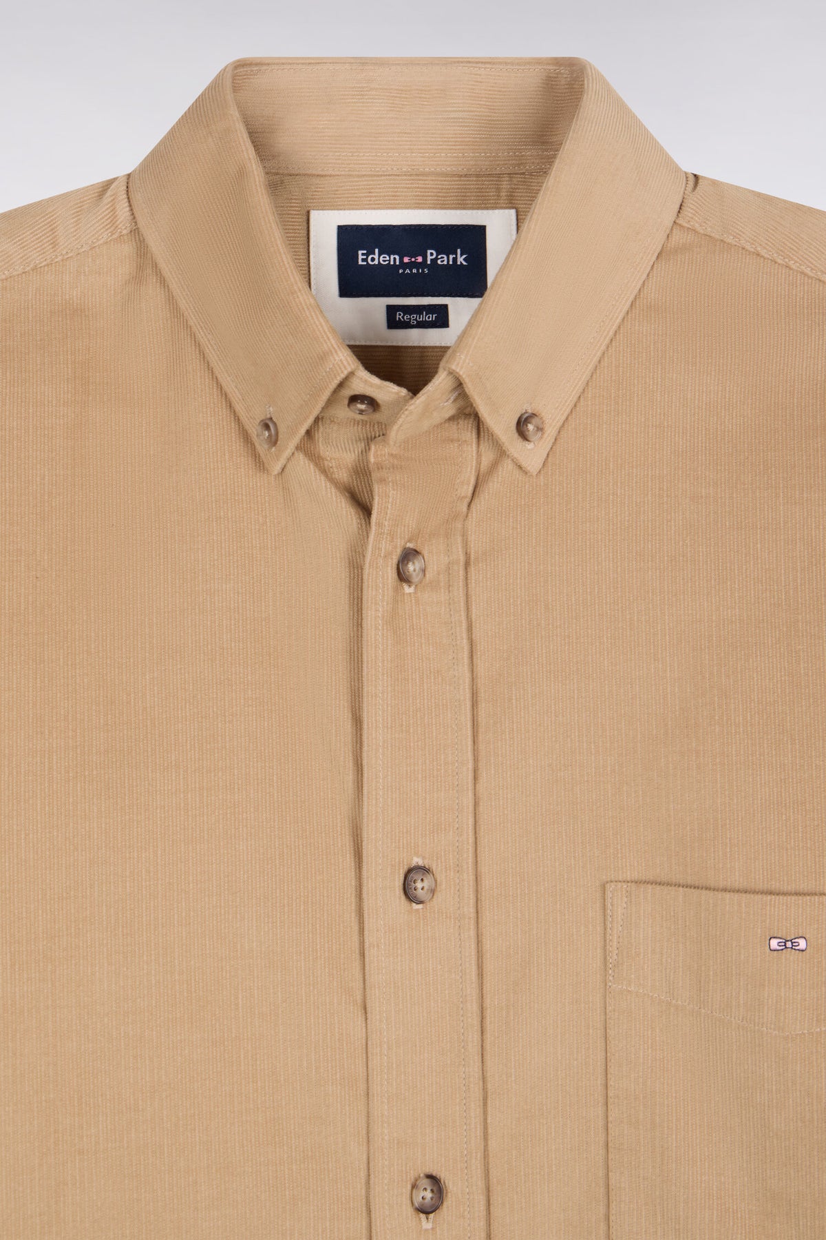 Chemise en coton côtelé beige coupe droite