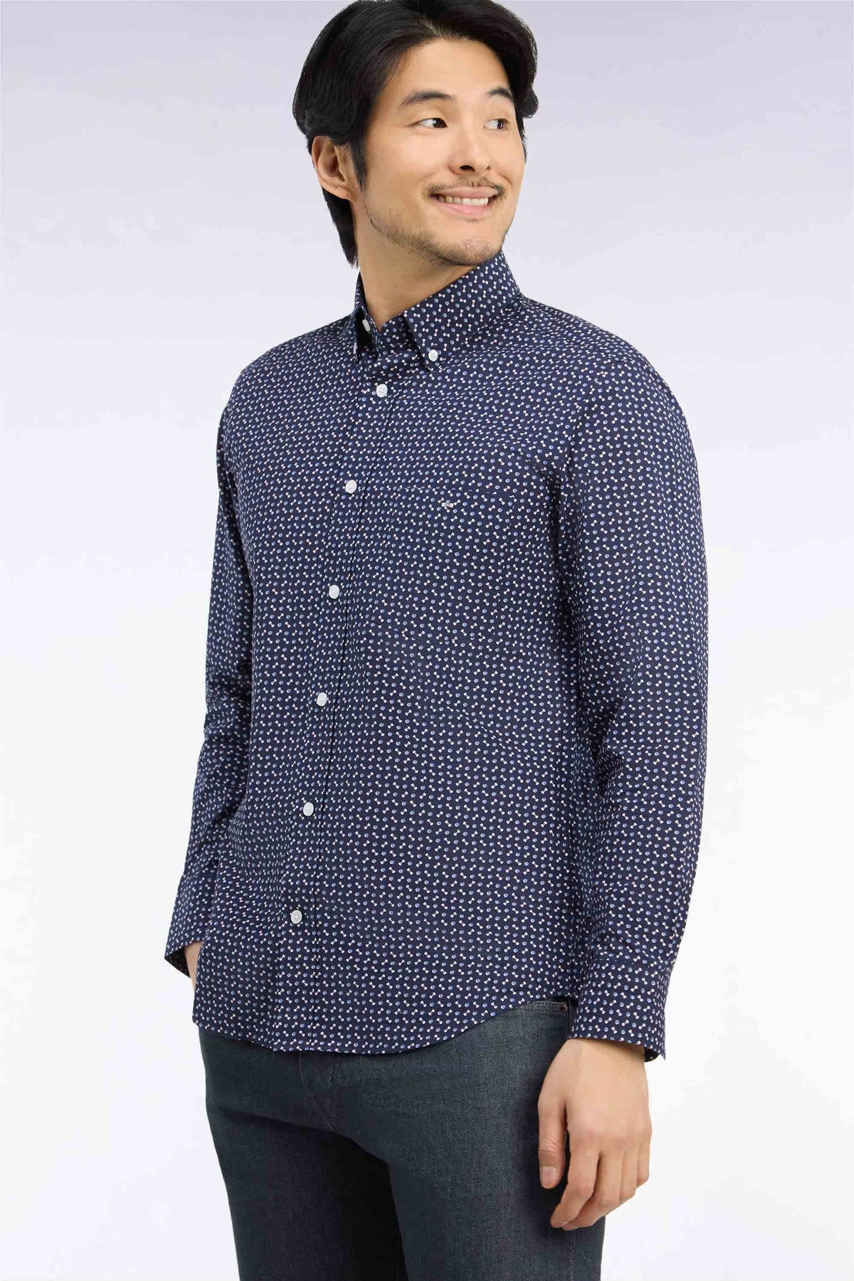 Chemise en popeline de coton marine à micromotifs bleus coupe droite