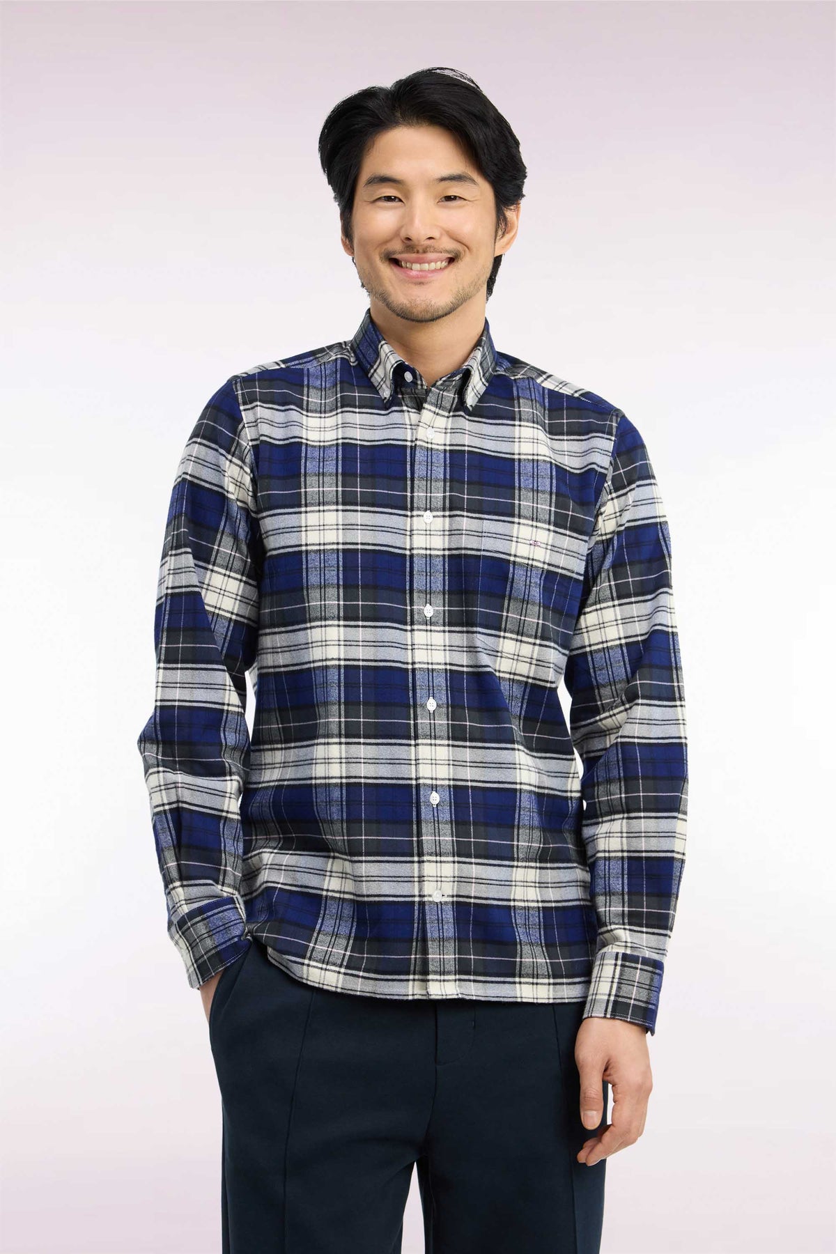 Chemise à carreaux en coton vert et marine coupe droite