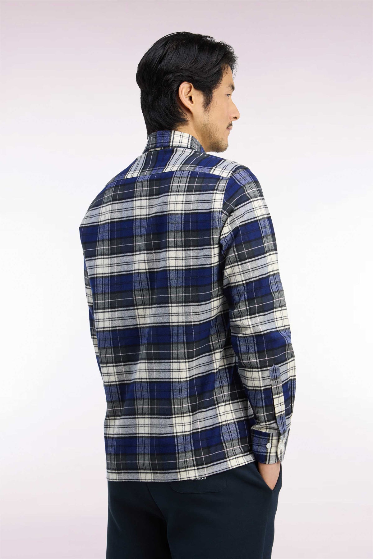 Chemise à carreaux en coton vert et marine coupe droite