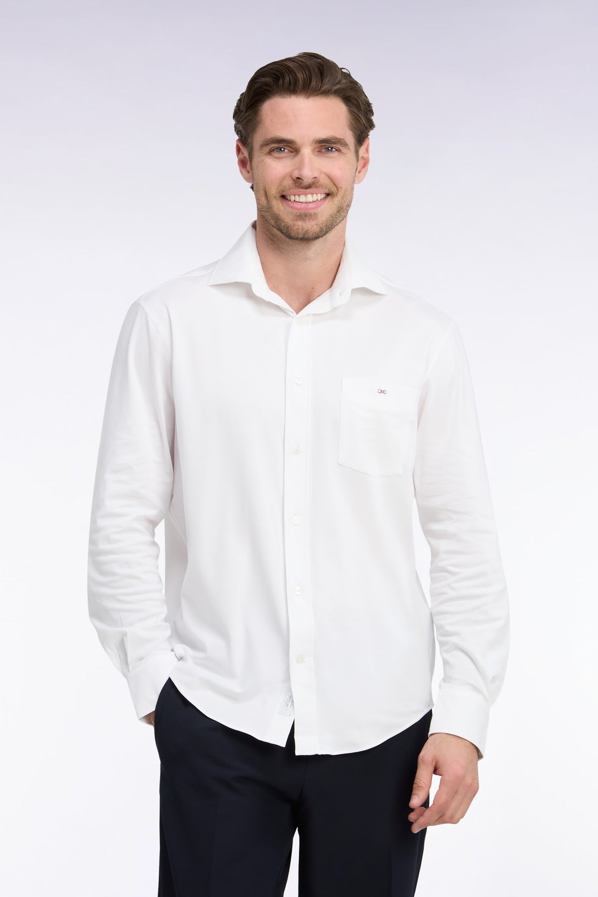 Chemise en coton stretch blanc coupe droite