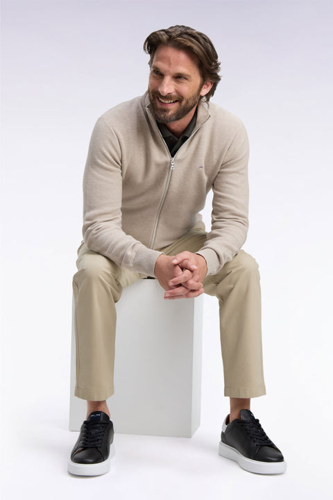 Cardigan zippé en coton beige coupe droite - Image 1