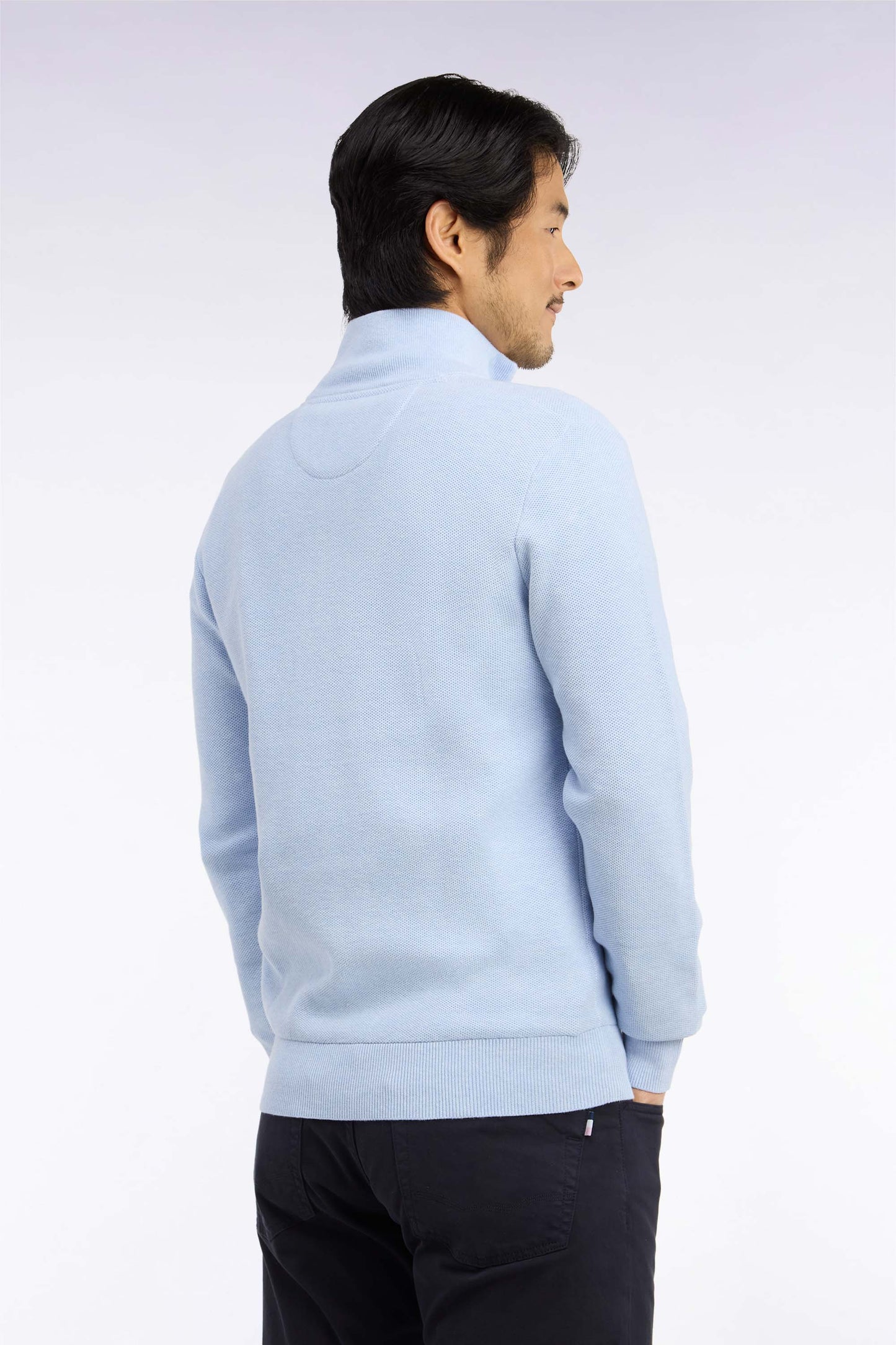 Cardigan zippé en coton bleu ciel coupe droite