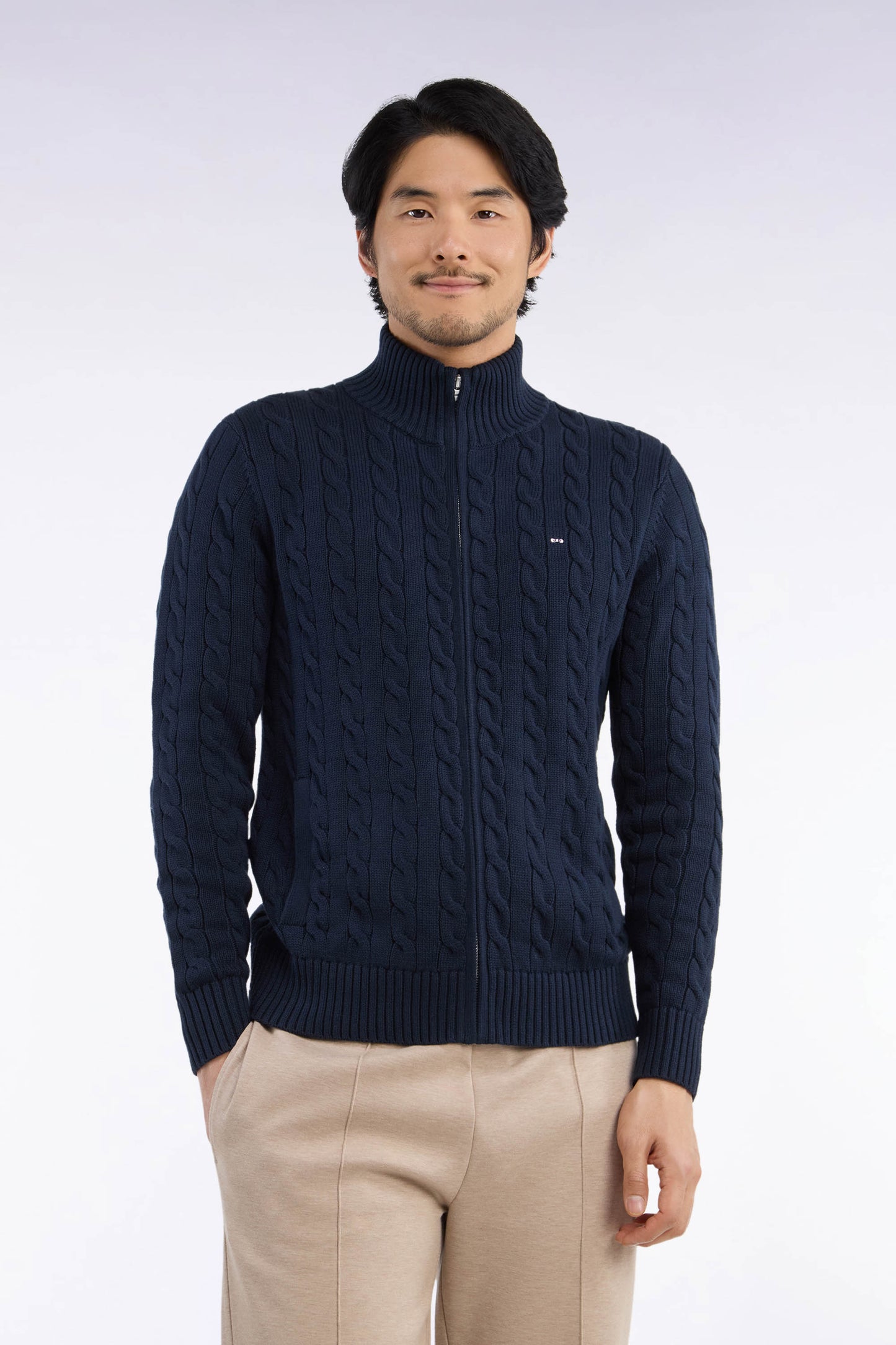 Cardigan à torsades zippé en coton marine coupe droite