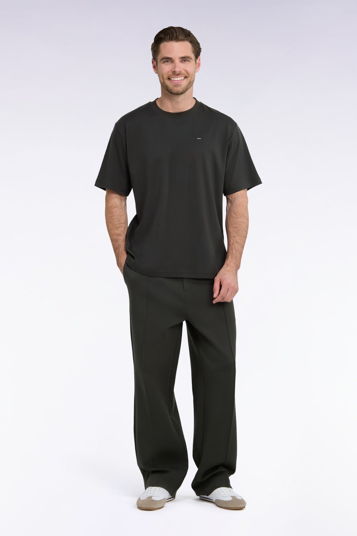 Jogging unisexe kaki coupe loose